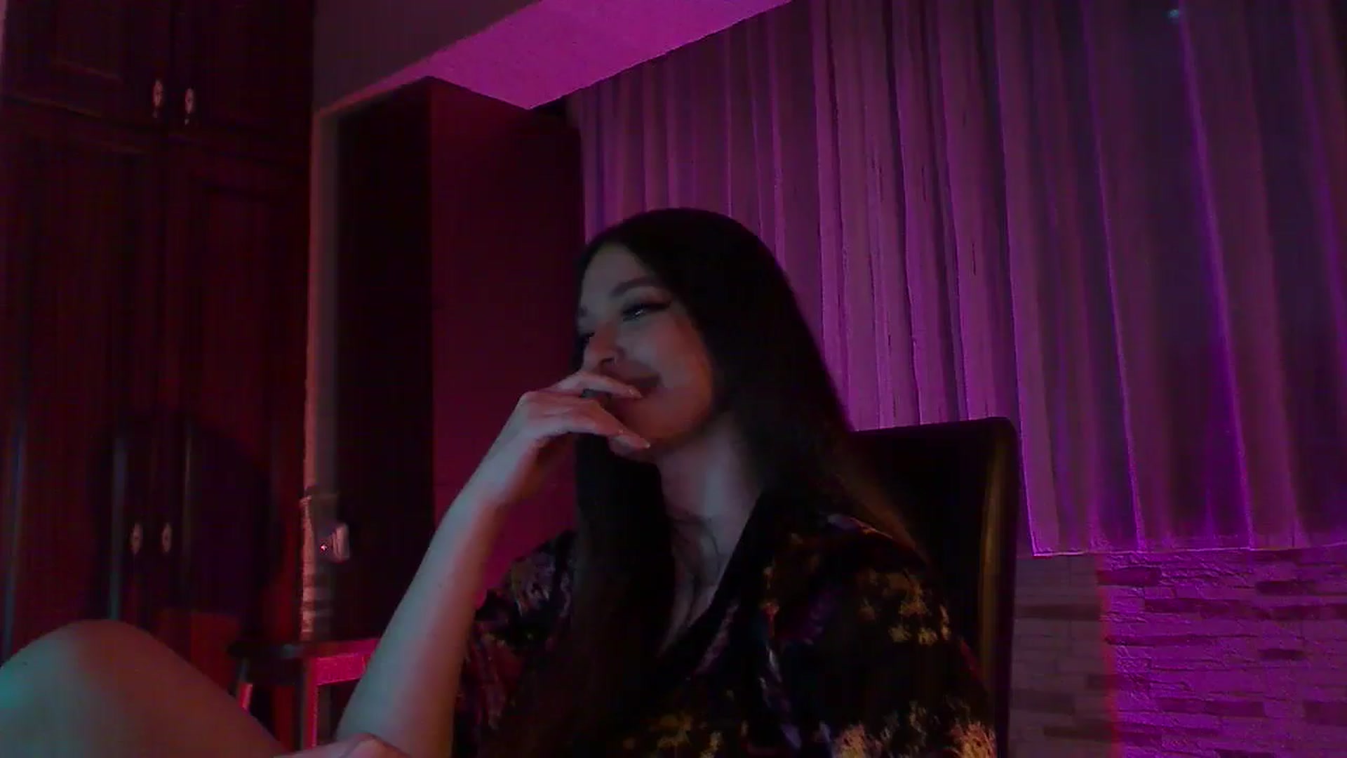 Gallery image thumbnail from No_bo_dy's myfreecams stream on, 11/29/2025, 04:52 image 1 of 20
