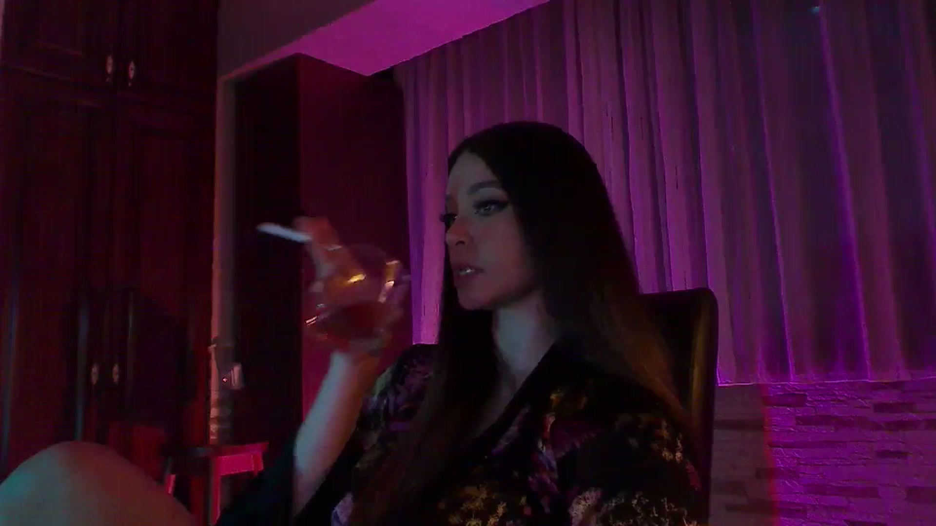 Gallery image thumbnail from No_bo_dy's myfreecams stream on, 11/29/2025, 04:52 image 4 of 20