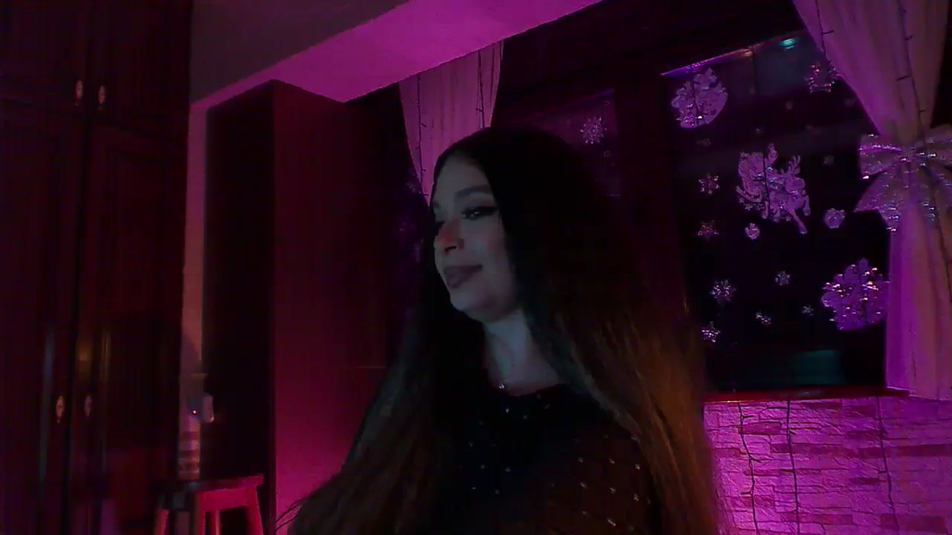 Gallery image thumbnail from No_bo_dy's myfreecams stream on, 12/07/2025, 01:16 image 17 of 20