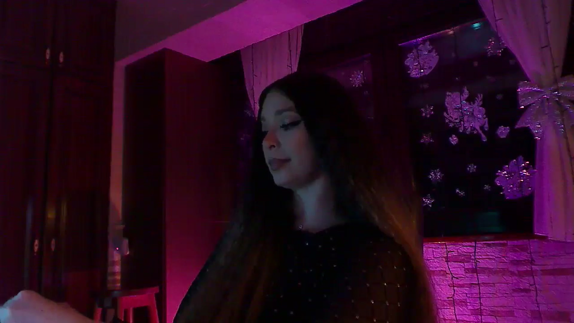 Gallery image thumbnail from No_bo_dy's myfreecams stream on, 12/07/2025, 01:16 image 4 of 20