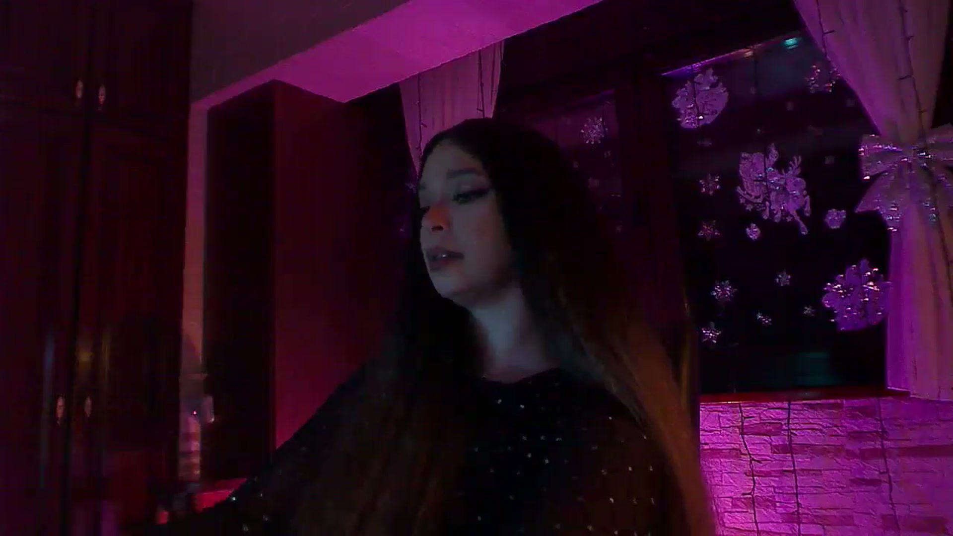 Gallery image thumbnail from No_bo_dy's myfreecams stream on, 12/07/2025, 01:16 image 2 of 20