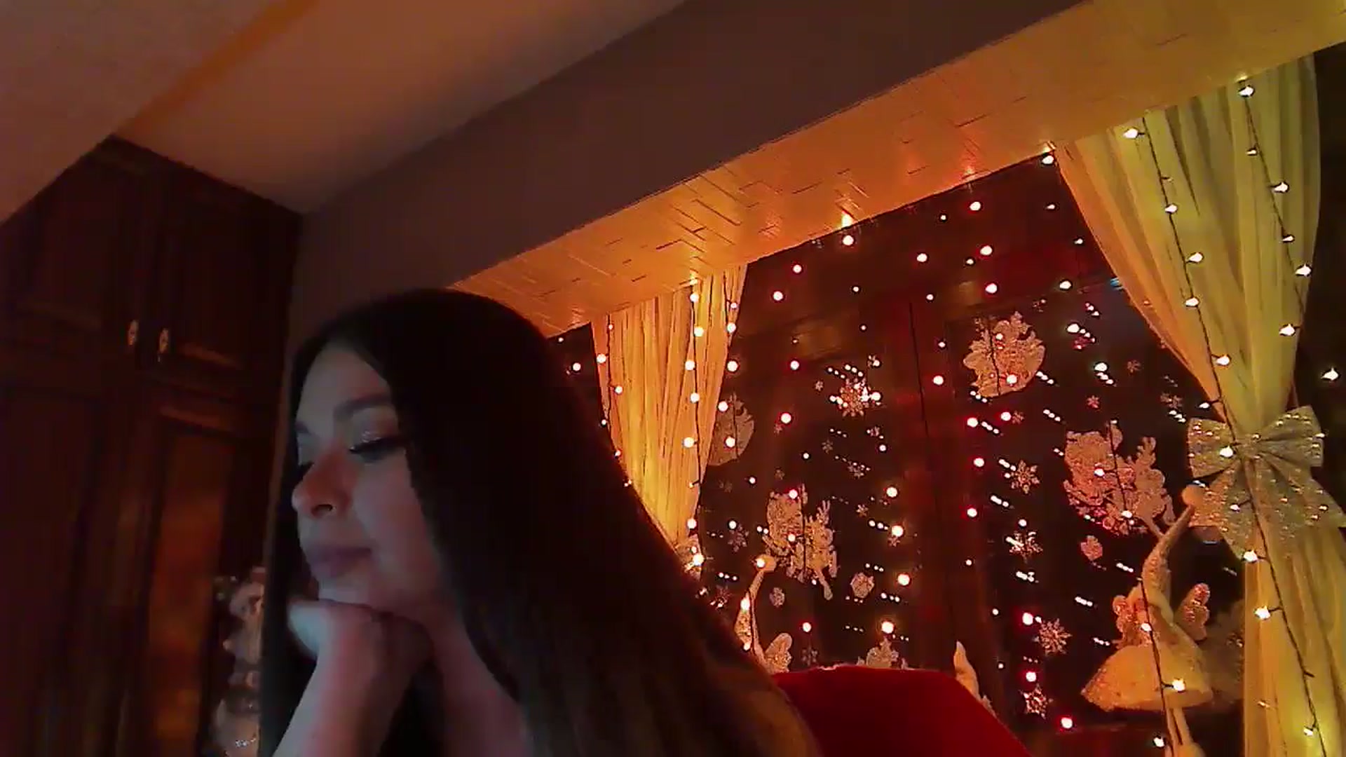 Gallery image thumbnail from No_bo_dy's myfreecams stream on, 12/13/2025, 04:25 image 18 of 20