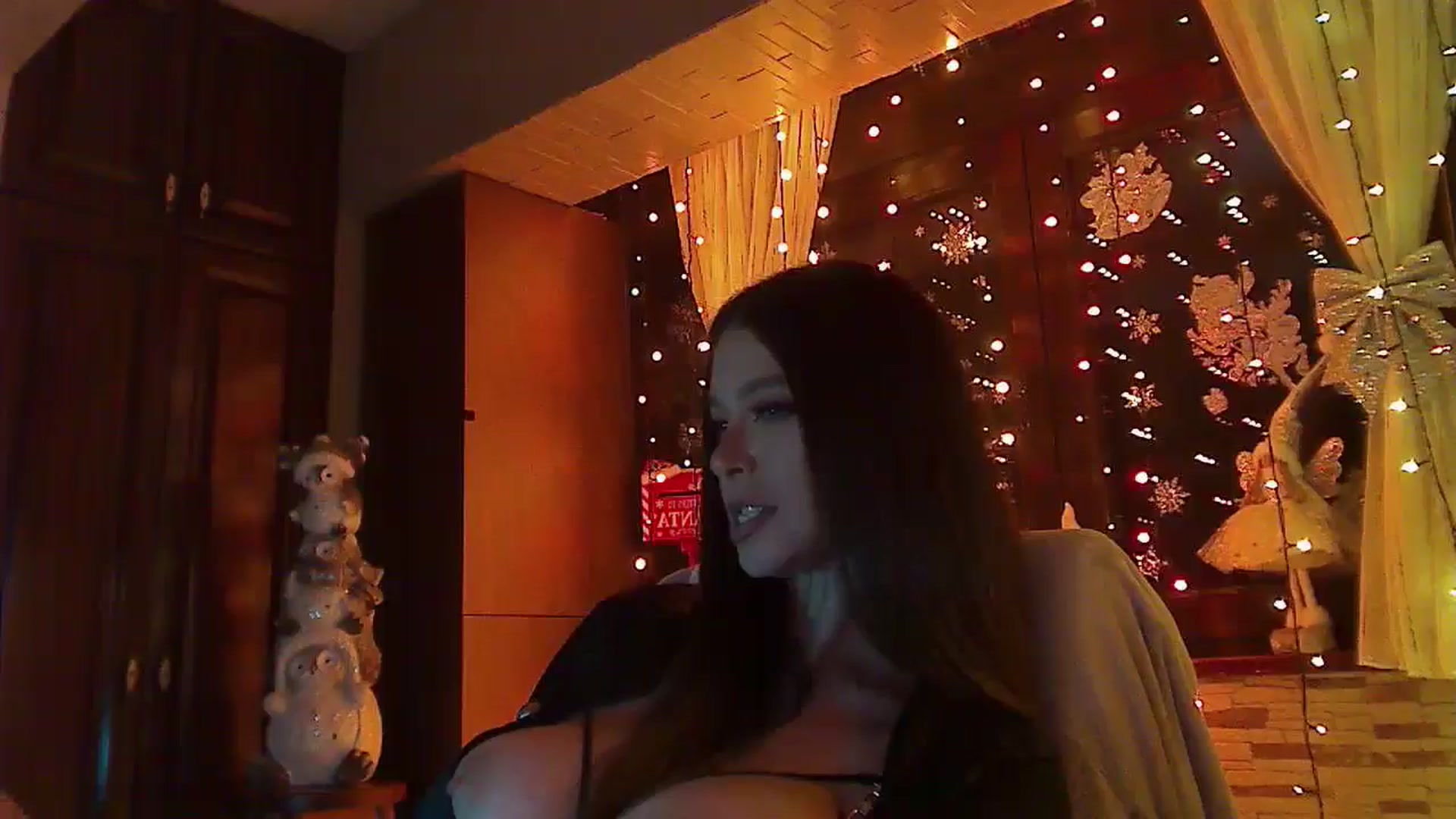 Gallery image thumbnail from No_bo_dy's myfreecams stream on, 12/14/2025, 05:02 image 3 of 20