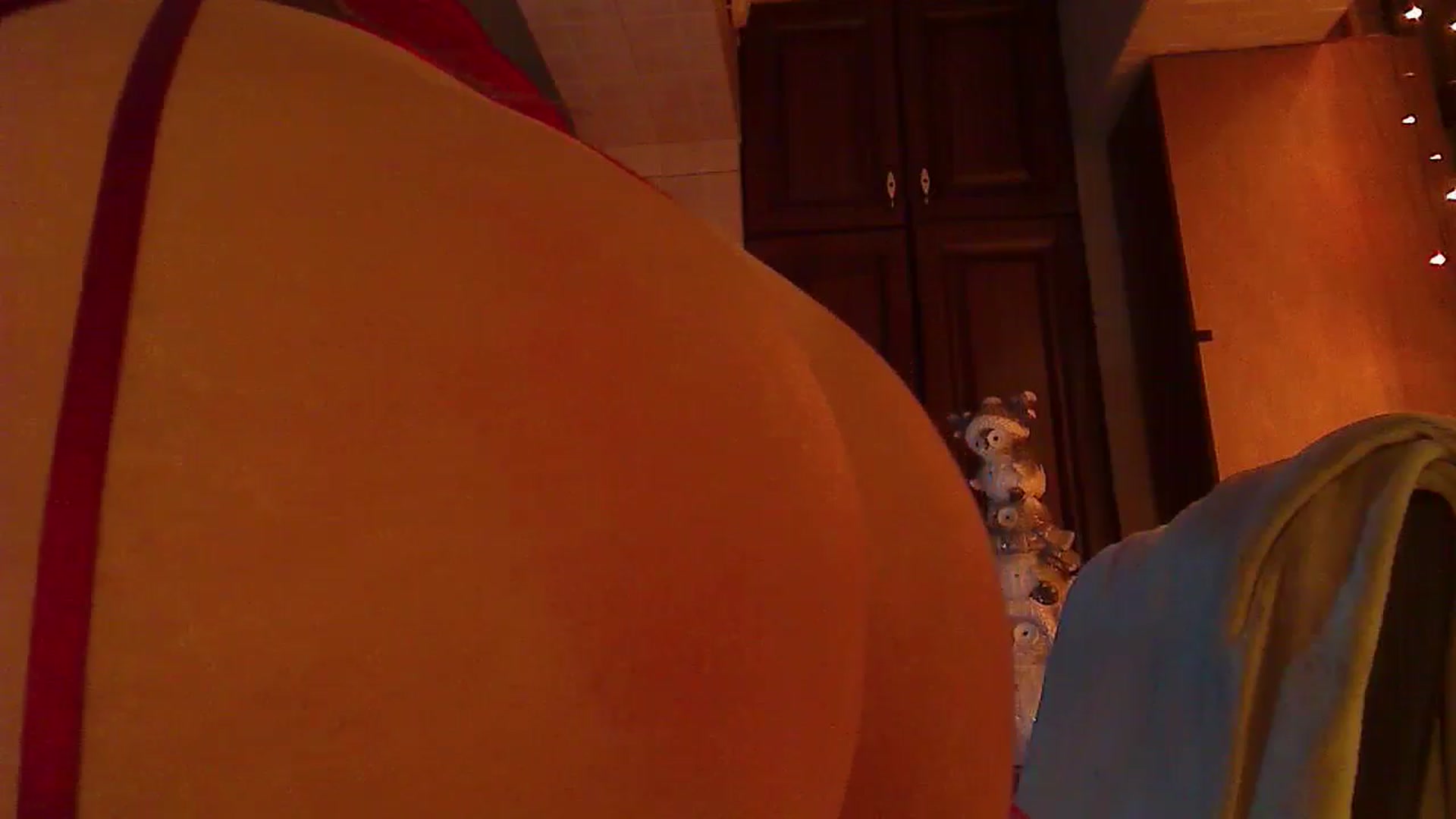 Gallery image thumbnail from No_bo_dy's myfreecams stream on, 12/21/2025, 02:19 image 15 of 20