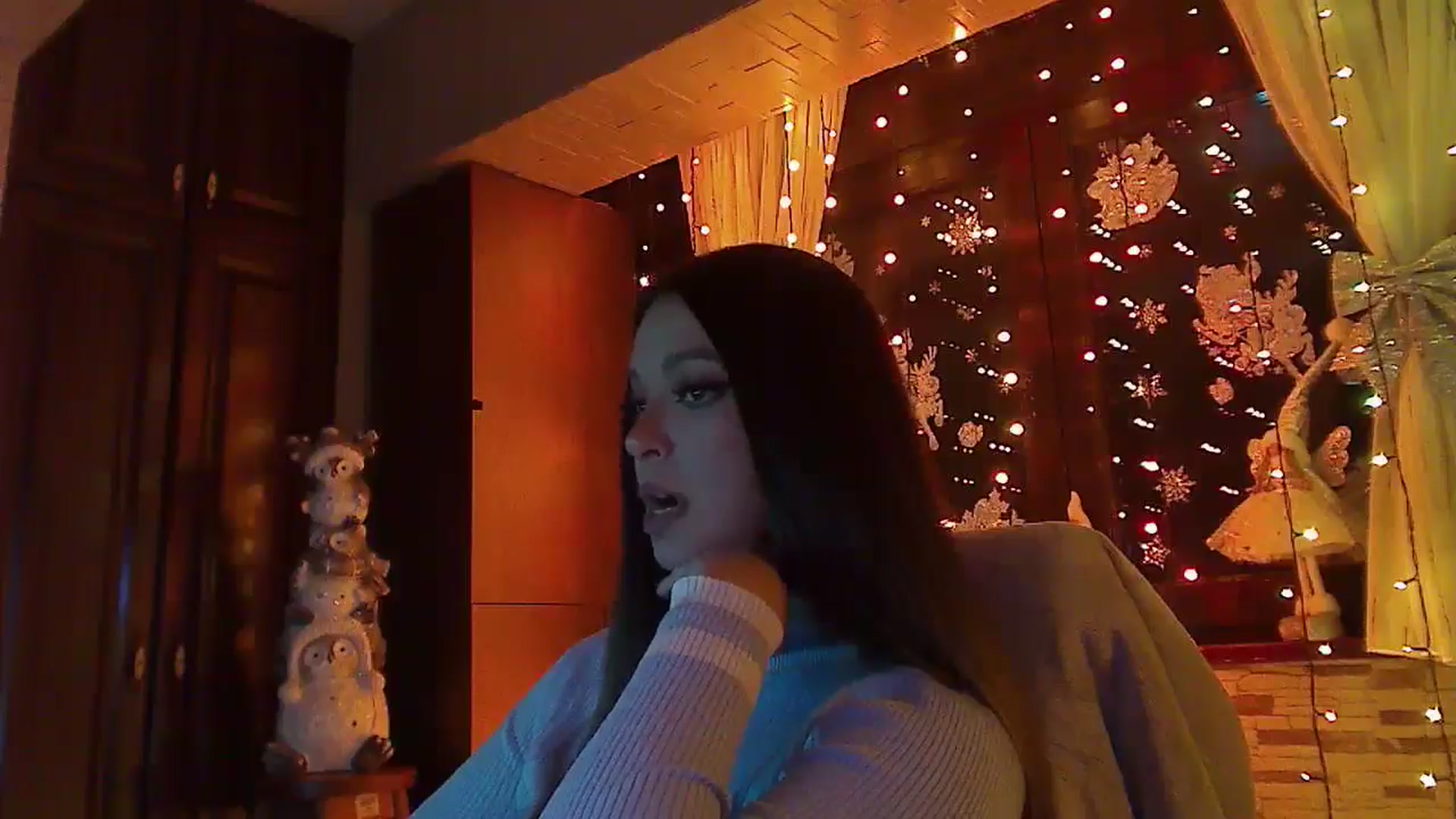 Gallery image thumbnail from No_bo_dy's myfreecams stream on, 12/28/2025, 04:07 image 12 of 20
