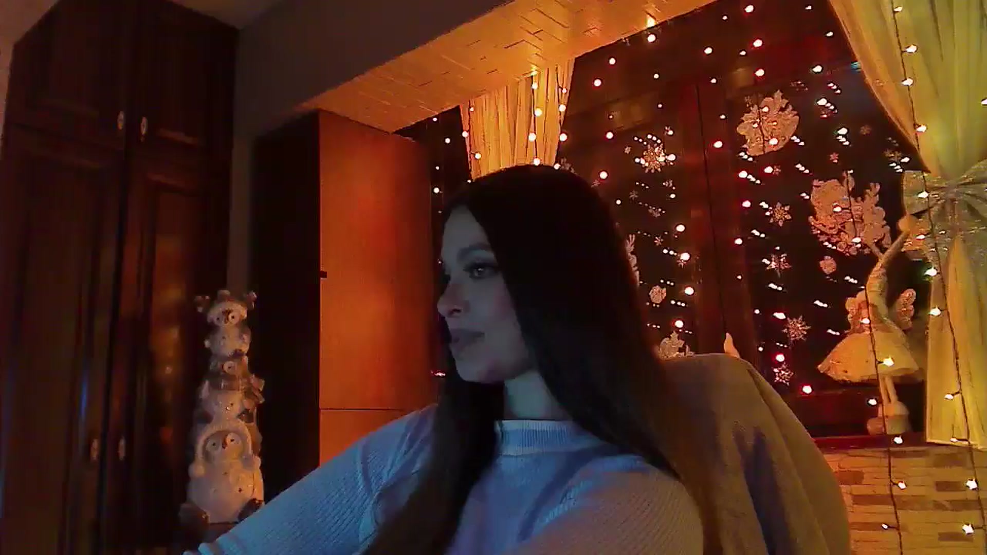 Gallery image thumbnail from No_bo_dy's myfreecams stream on, 12/28/2025, 04:07 image 11 of 20