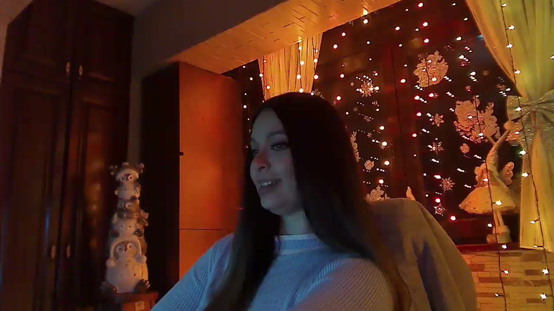 Gallery image thumbnail from No_bo_dy's myfreecams stream on, 12/28/2025, 04:07 image 17 of 20