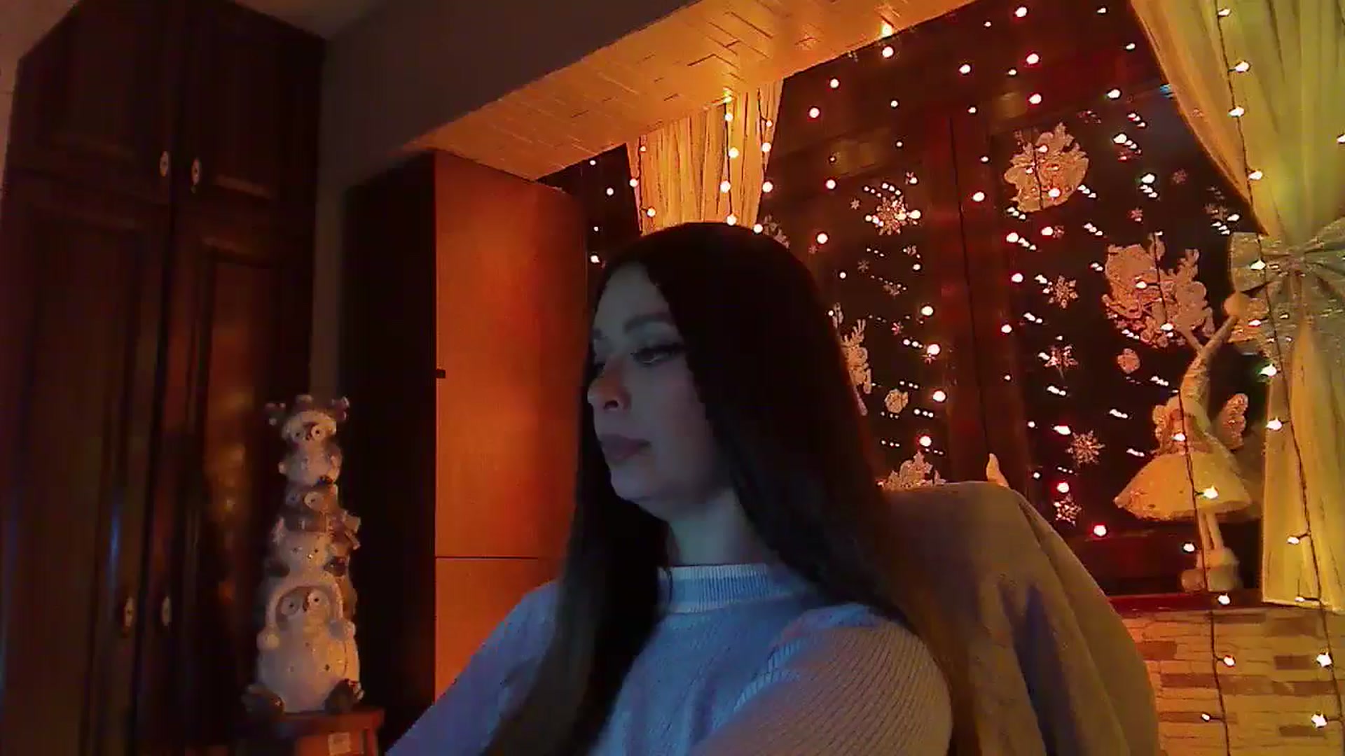 Gallery image thumbnail from No_bo_dy's myfreecams stream on, 12/28/2025, 04:07 image 10 of 20