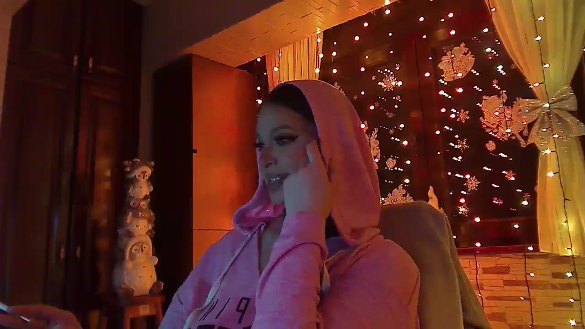 Gallery image thumbnail from No_bo_dy's myfreecams stream on, 01/04/2026, 01:33 image 5 of 20