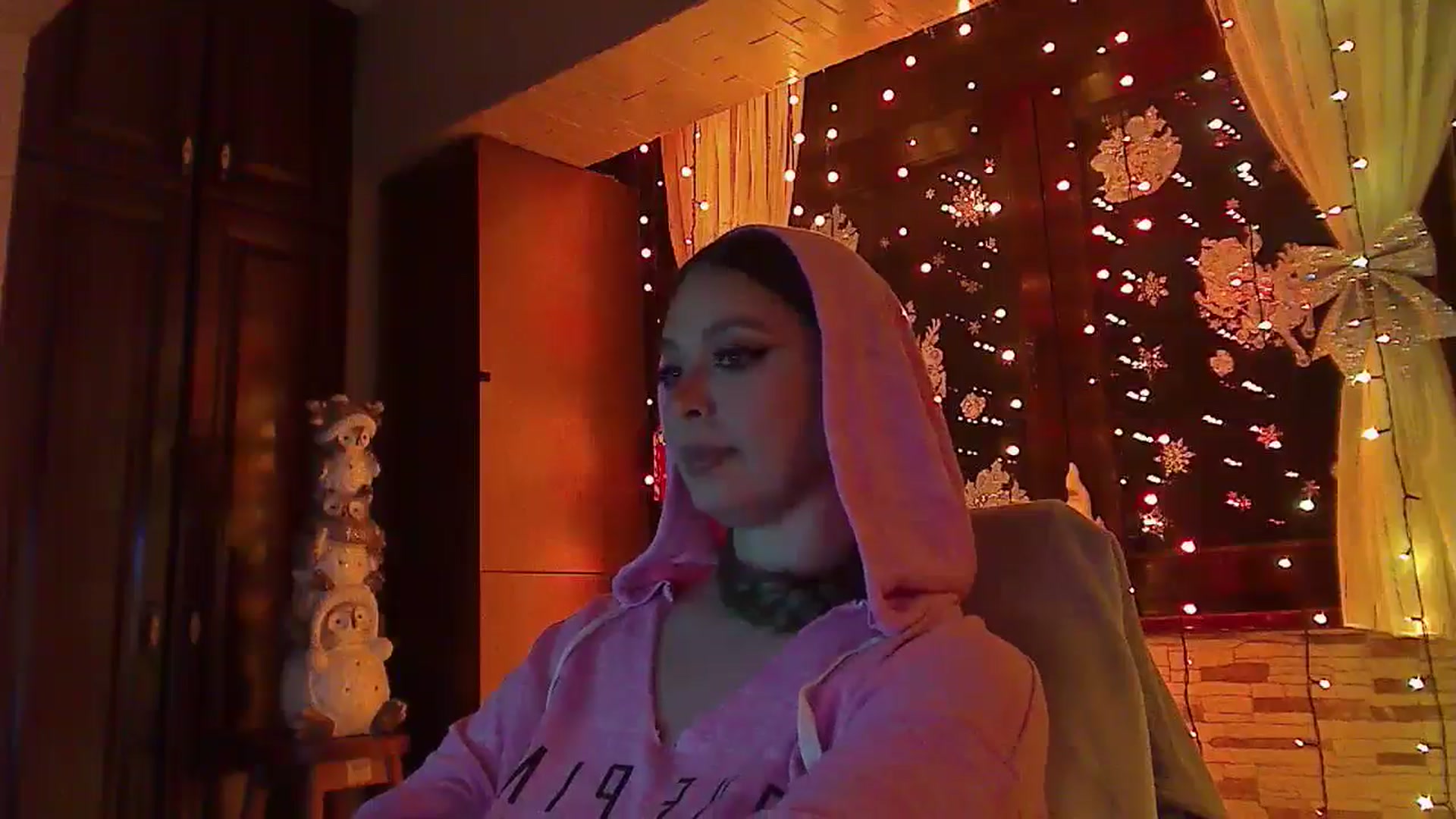Gallery image thumbnail from No_bo_dy's myfreecams stream on, 01/04/2026, 01:33 image 10 of 20