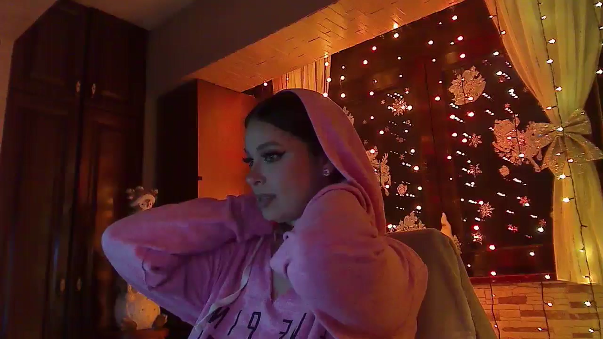 Gallery image thumbnail from No_bo_dy's myfreecams stream on, 01/04/2026, 05:02 image 16 of 20