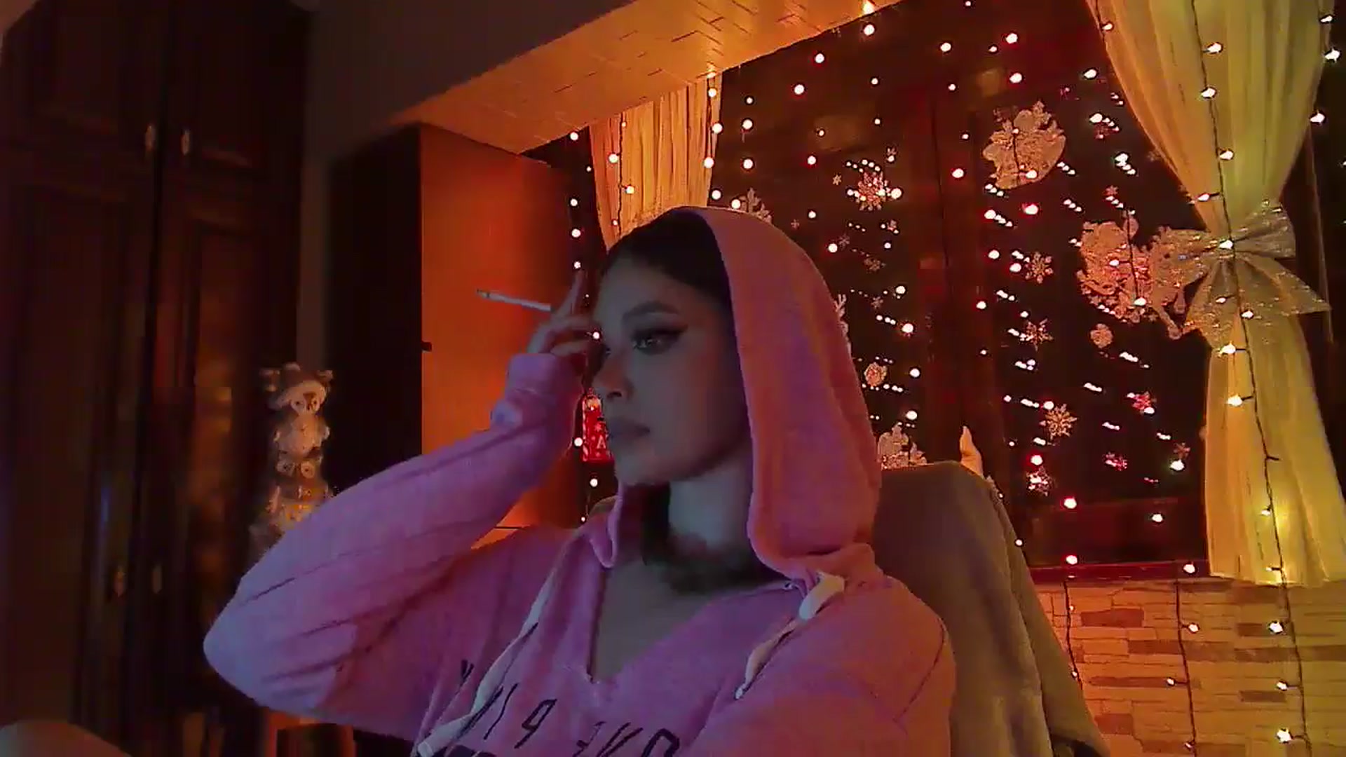 Gallery image thumbnail from No_bo_dy's myfreecams stream on, 01/04/2026, 05:02 image 19 of 20