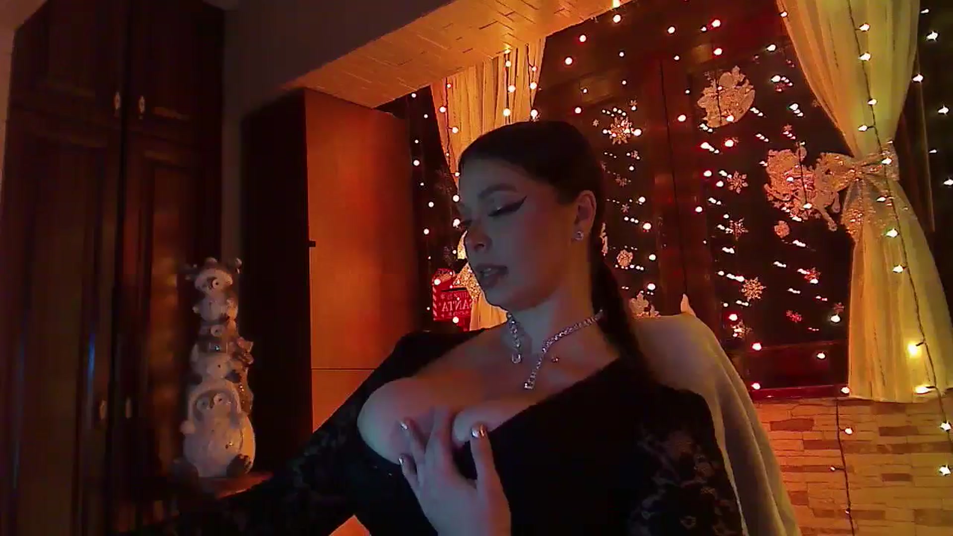 Gallery image thumbnail from No_bo_dy's myfreecams stream on, 01/10/2026, 03:53 image 4 of 20