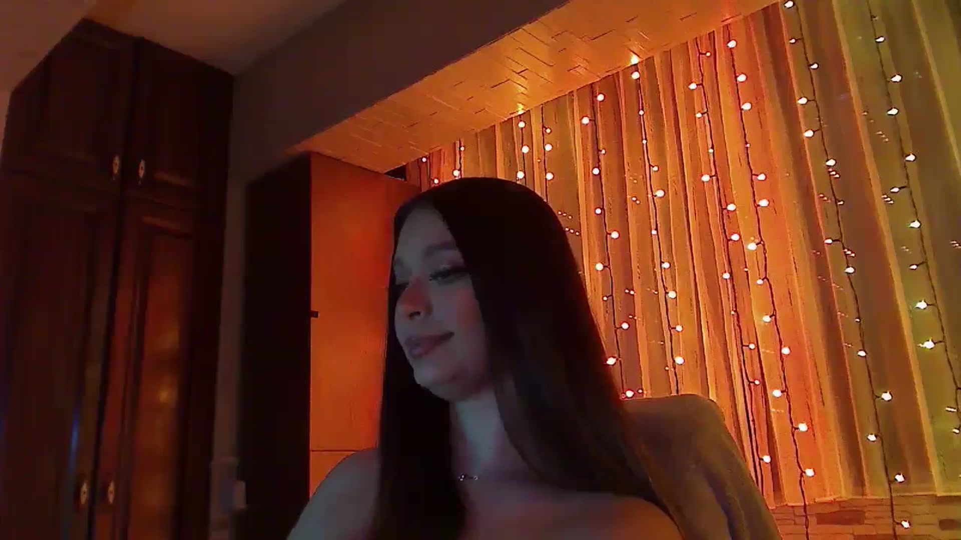 Gallery image thumbnail from No_bo_dy's myfreecams stream on, 01/17/2026, 04:15 image 6 of 20