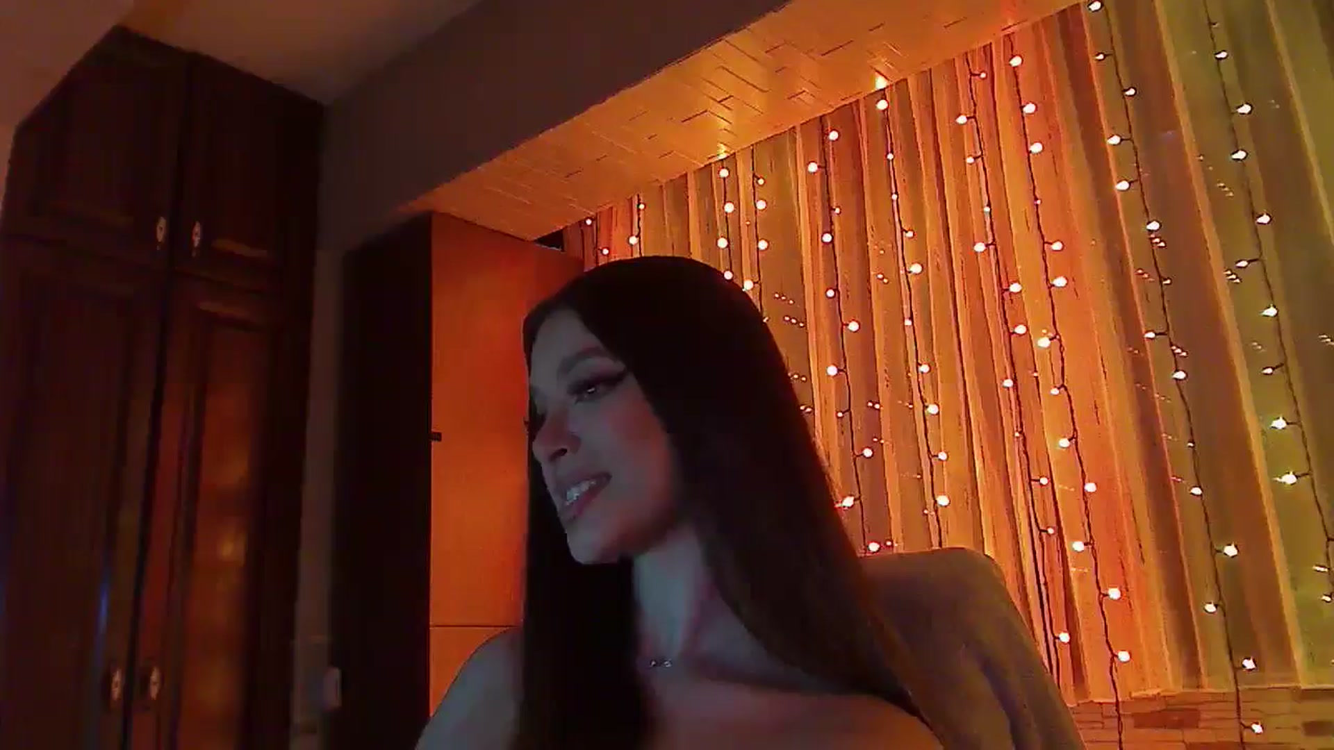 Gallery image thumbnail from No_bo_dy's myfreecams stream on, 01/17/2026, 04:15 image 7 of 20