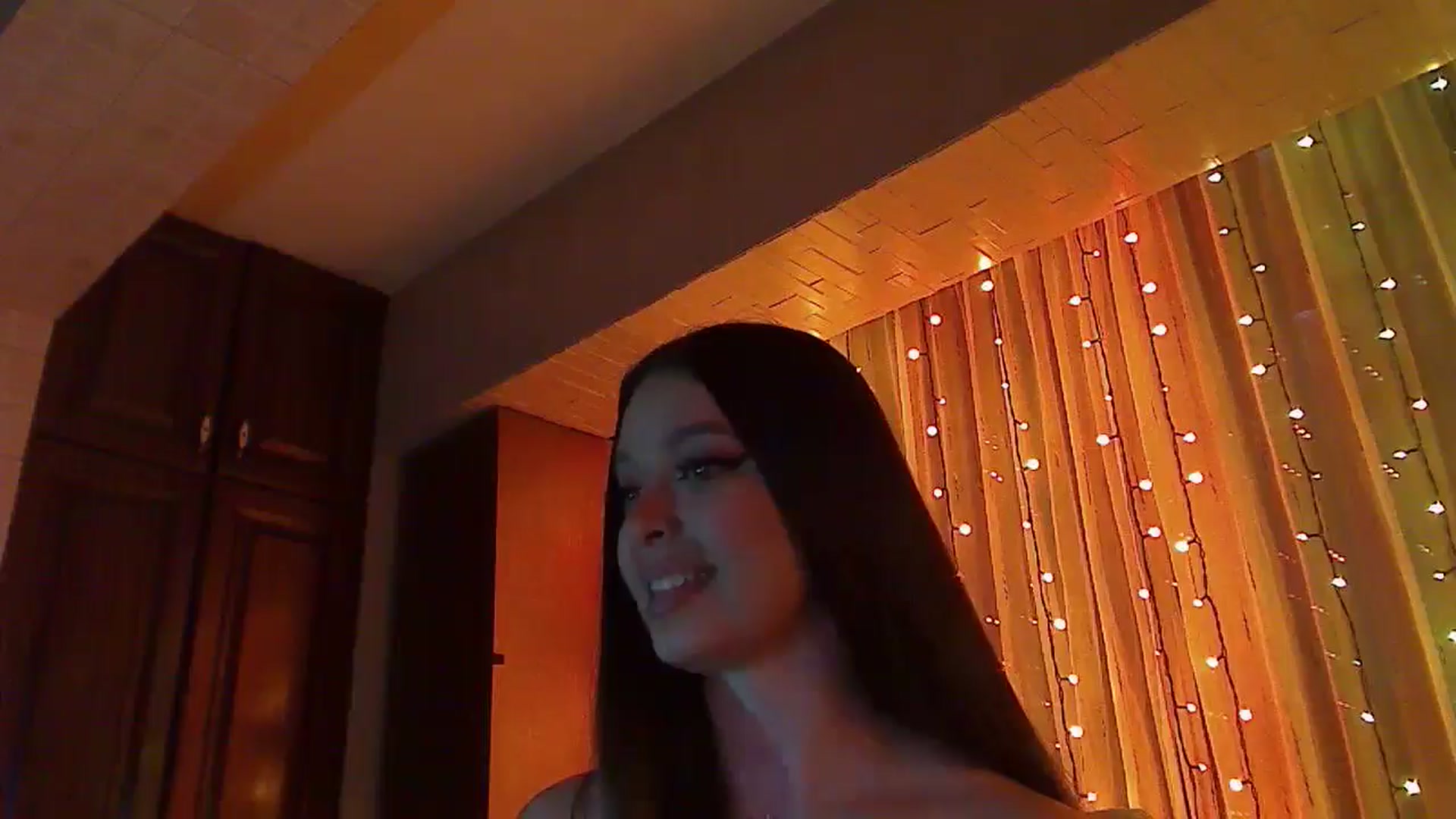 Gallery image thumbnail from No_bo_dy's myfreecams stream on, 01/17/2026, 05:34 image 14 of 20