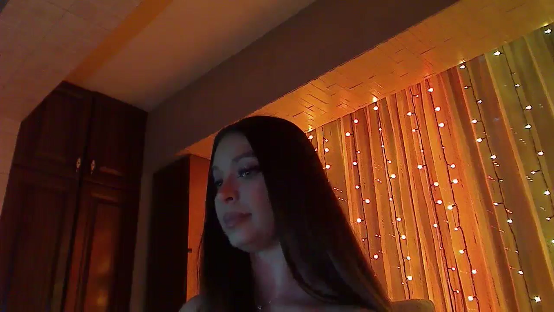 Gallery image thumbnail from No_bo_dy's myfreecams stream on, 01/17/2026, 05:34 image 12 of 20