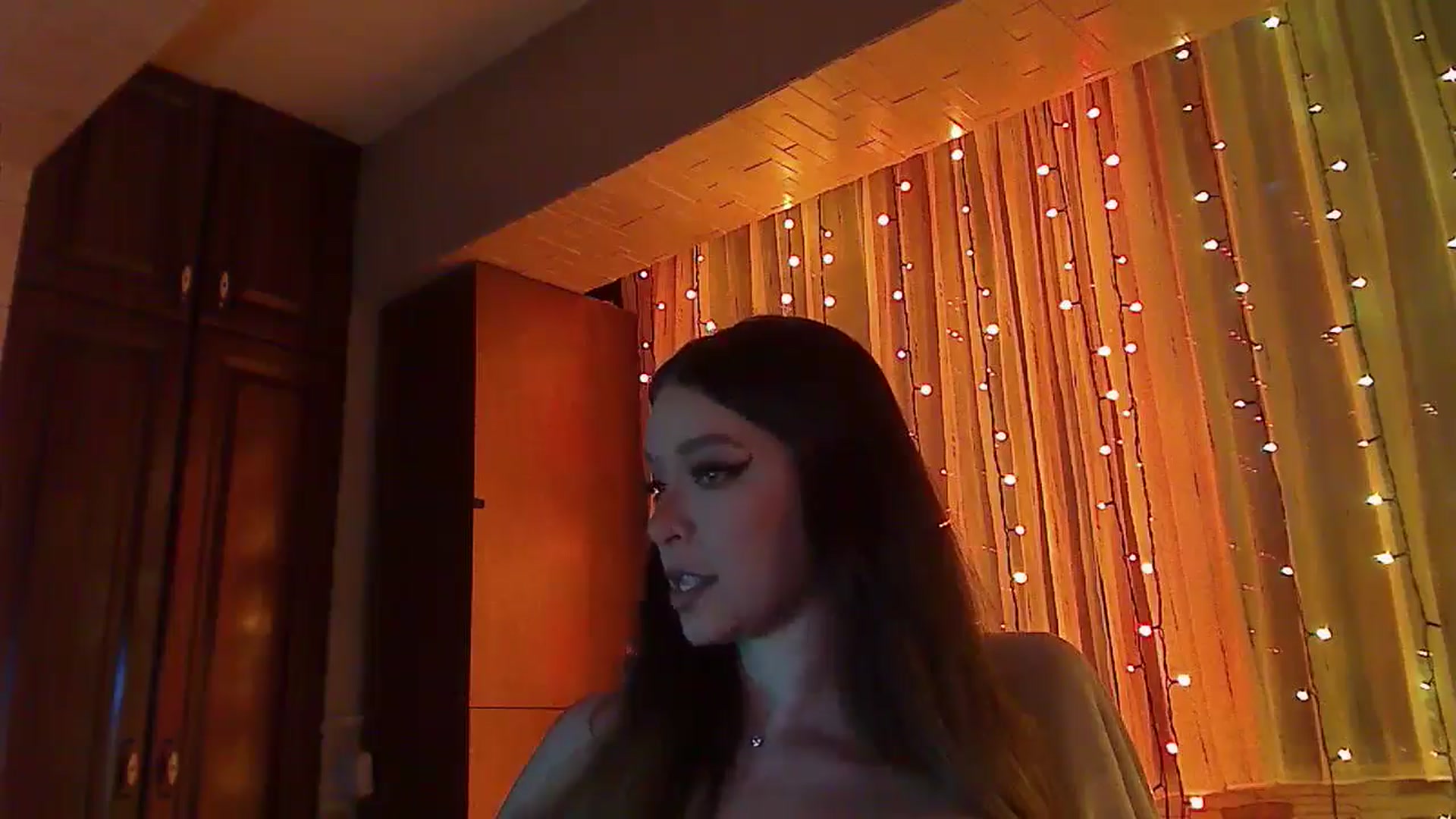 Gallery image thumbnail from No_bo_dy's myfreecams stream on, 01/18/2026, 24:13 image 10 of 20