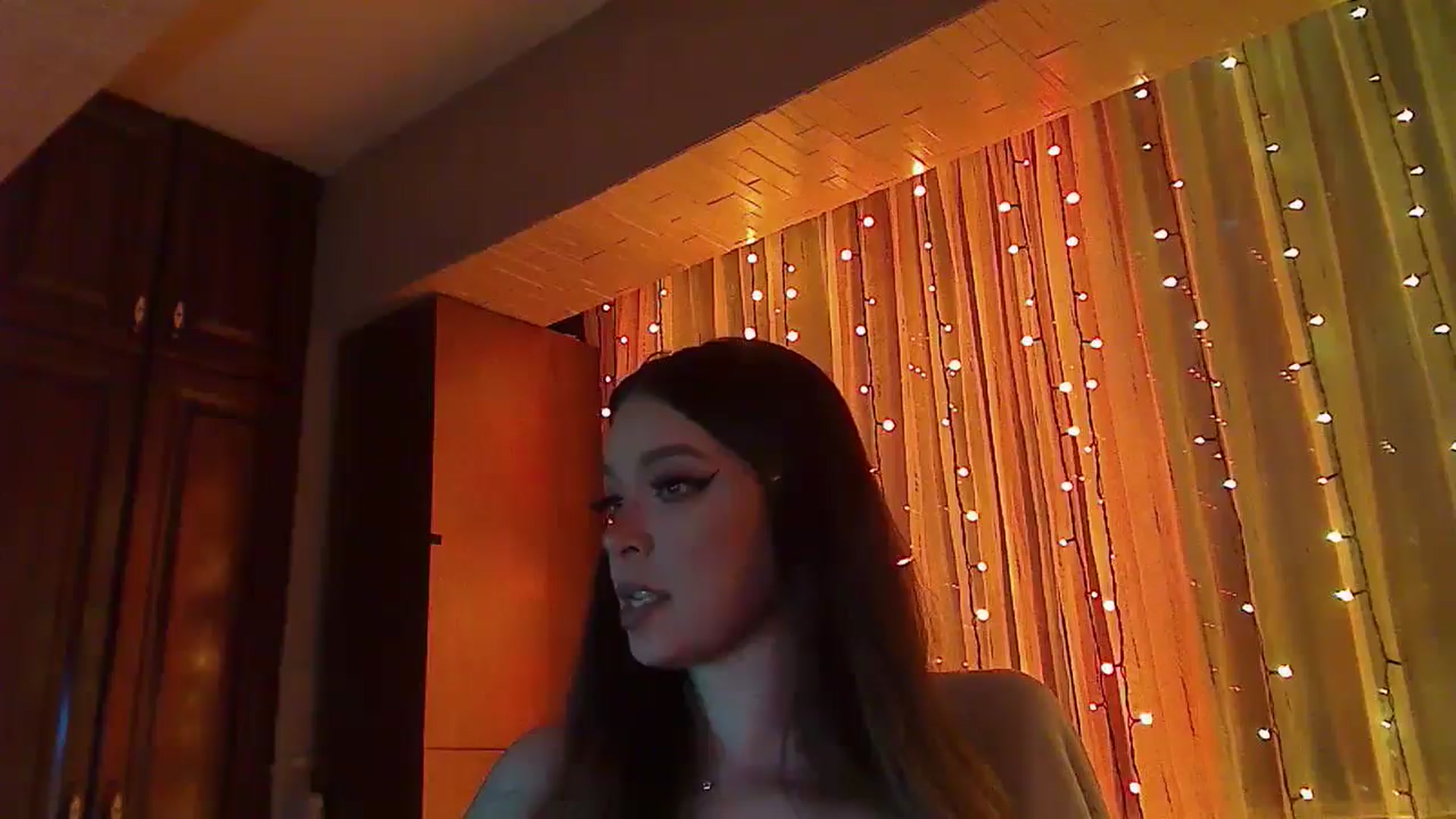 Gallery image thumbnail from No_bo_dy's myfreecams stream on, 01/18/2026, 02:13 image 1 of 20