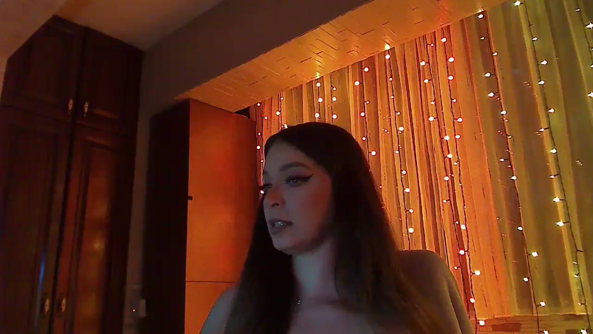 Gallery image thumbnail from No_bo_dy's myfreecams stream on, 01/18/2026, 02:13 image 20 of 20
