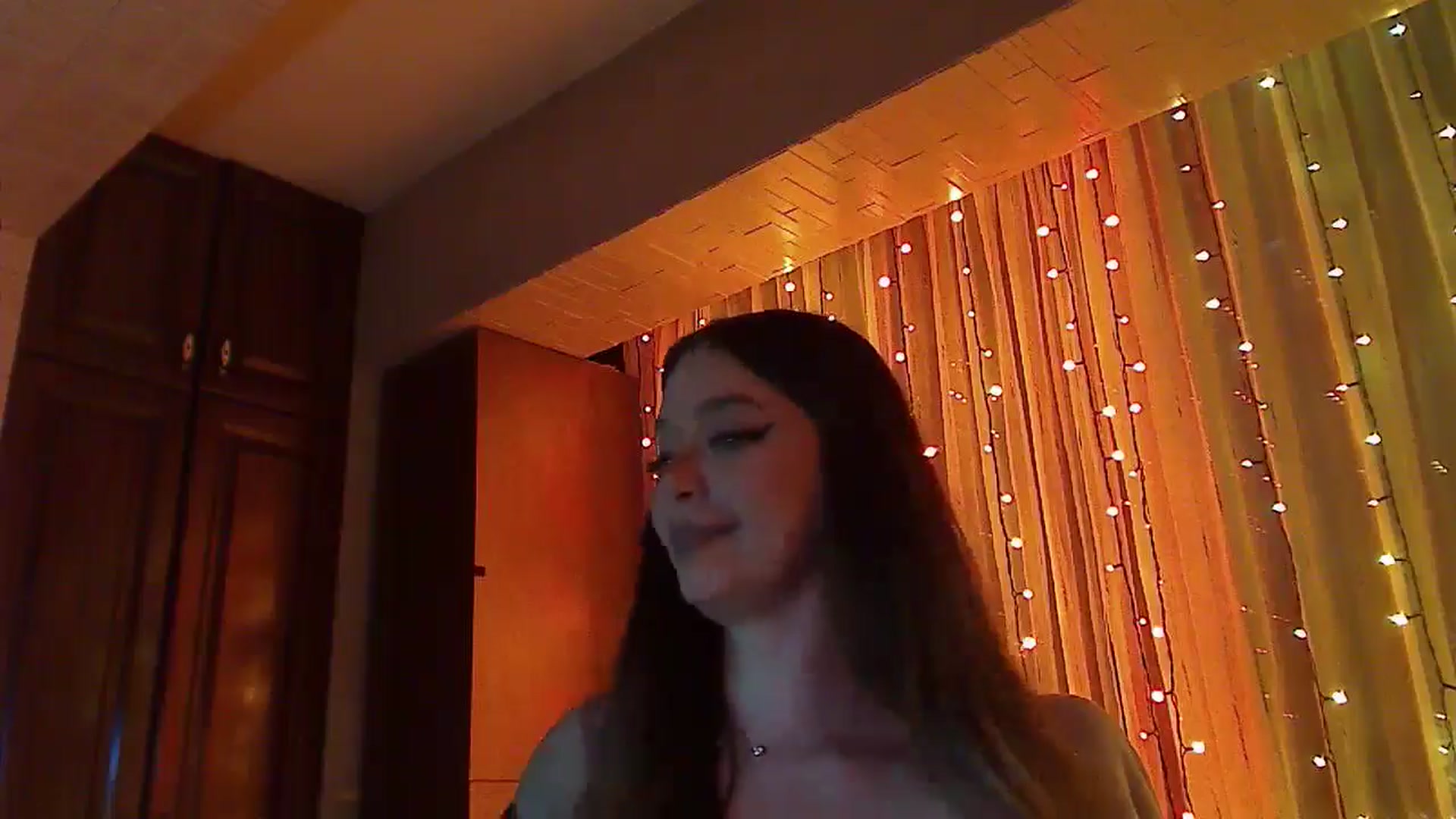 Gallery image thumbnail from No_bo_dy's myfreecams stream on, 01/18/2026, 02:13 image 9 of 20