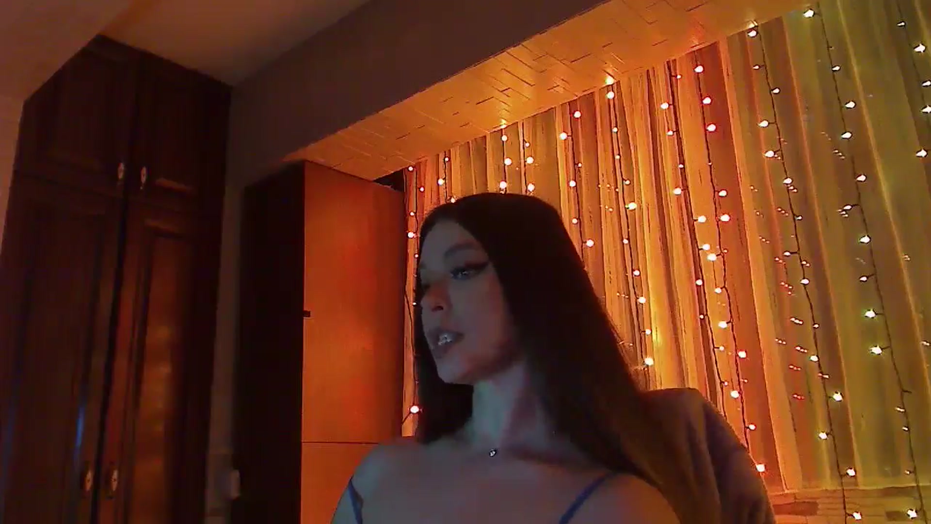 Gallery image thumbnail from No_bo_dy's myfreecams stream on, 01/24/2026, 03:48 image 8 of 20