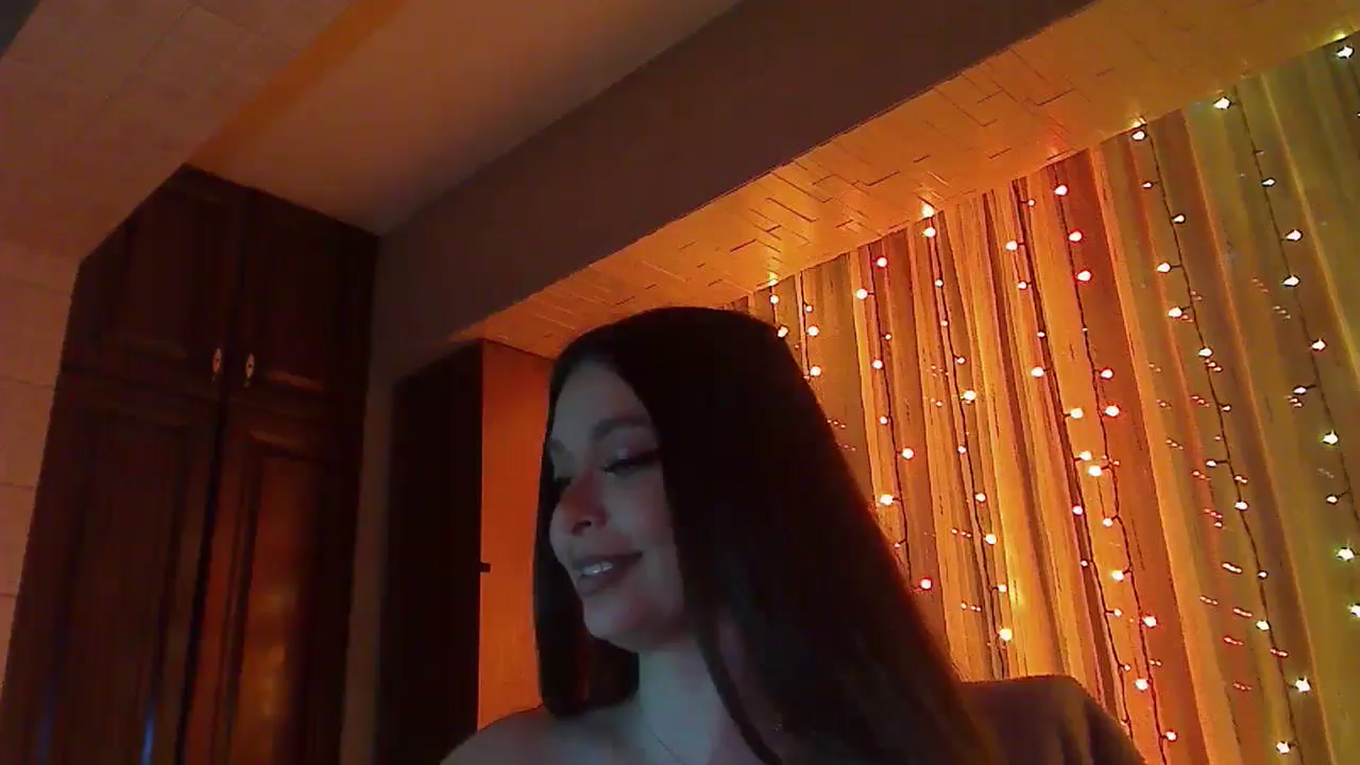 Gallery image thumbnail from No_bo_dy's myfreecams stream on, 01/24/2026, 03:48 image 17 of 20