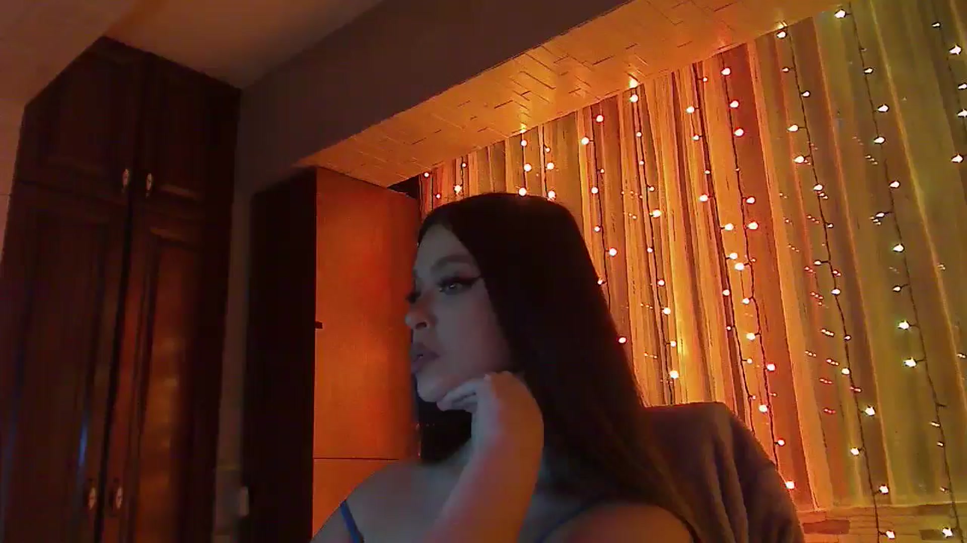 Gallery image thumbnail from No_bo_dy's myfreecams stream on, 01/24/2026, 03:48 image 6 of 20
