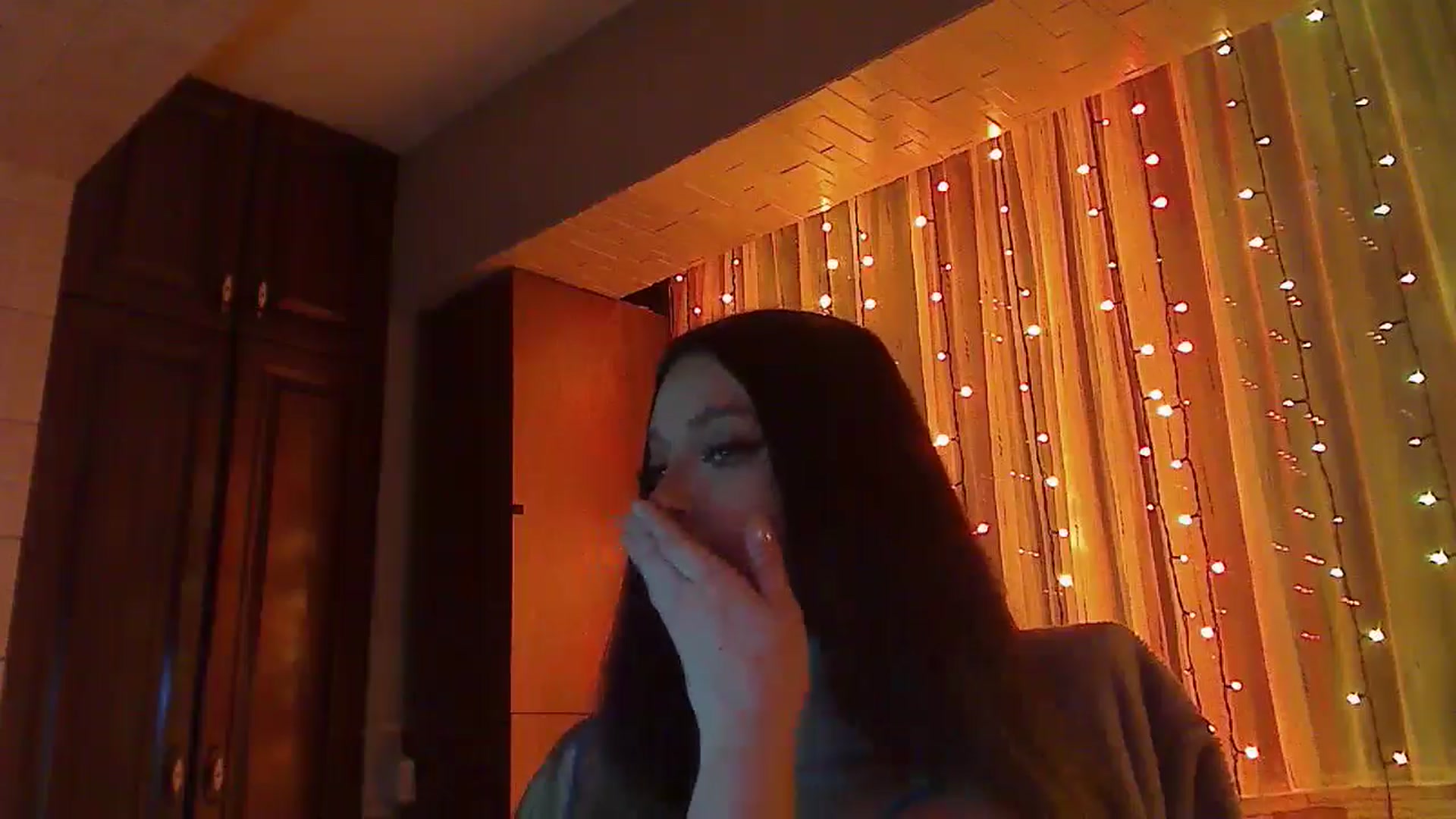 Gallery image thumbnail from No_bo_dy's myfreecams stream on, 01/24/2026, 04:33 image 6 of 20