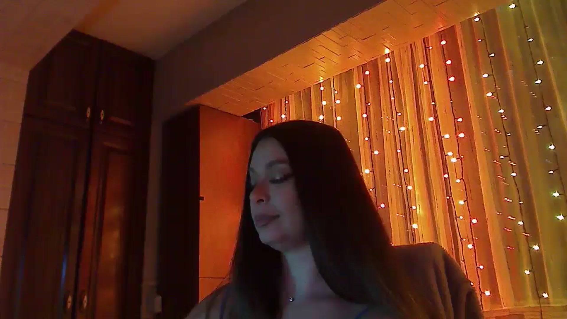 Gallery image thumbnail from No_bo_dy's myfreecams stream on, 01/24/2026, 04:33 image 7 of 20