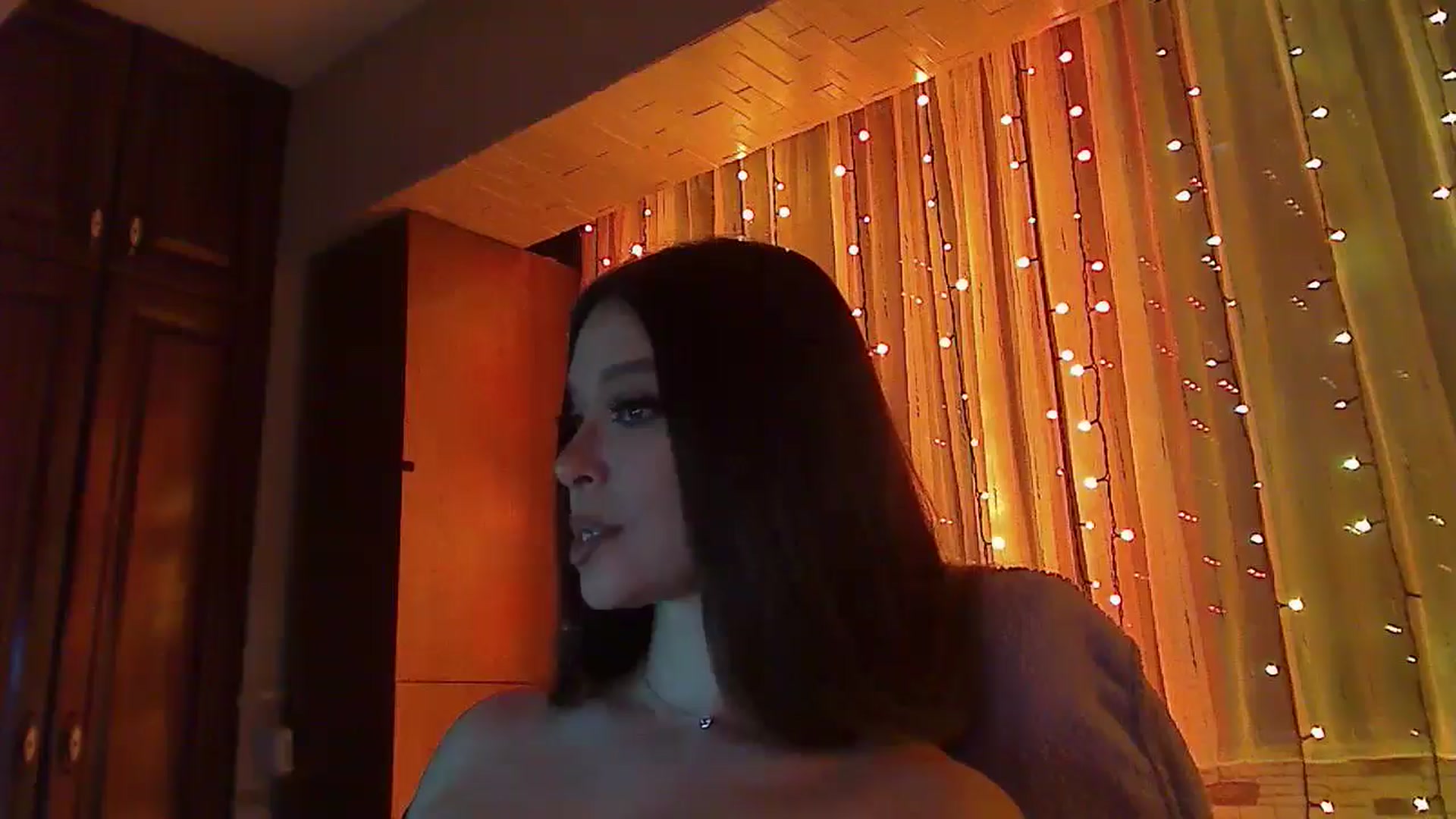 Gallery image thumbnail from No_bo_dy's myfreecams stream on, 01/25/2026, 04:12 image 1 of 20