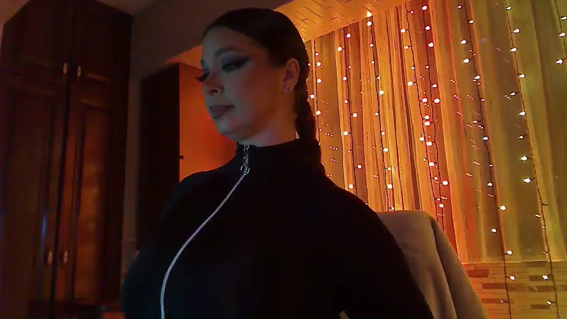 Gallery image thumbnail from No_bo_dy's myfreecams stream on, 01/26/2026, 02:11 image 5 of 20