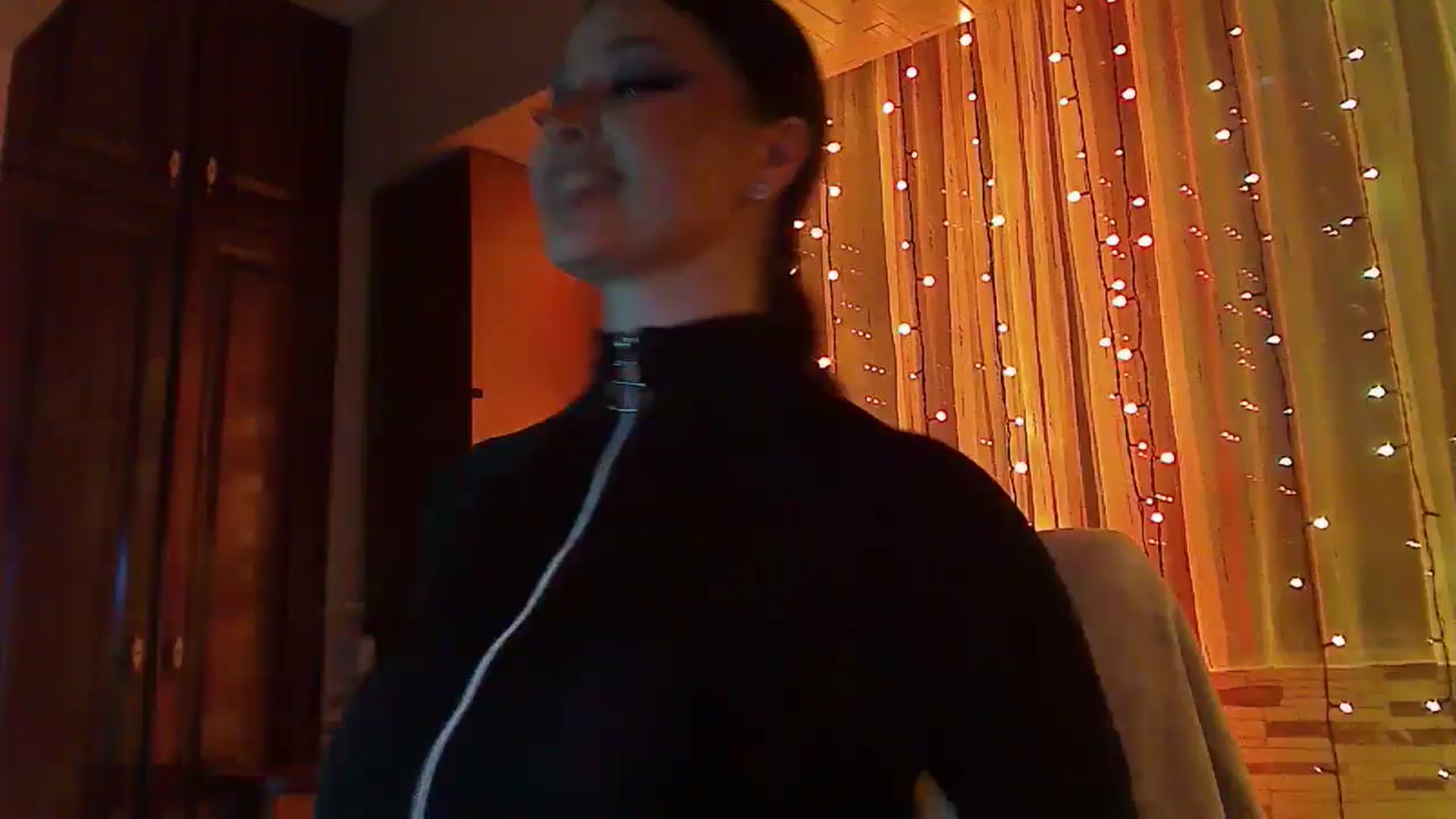 Gallery image thumbnail from No_bo_dy's myfreecams stream on, 01/26/2026, 03:45 image 11 of 20