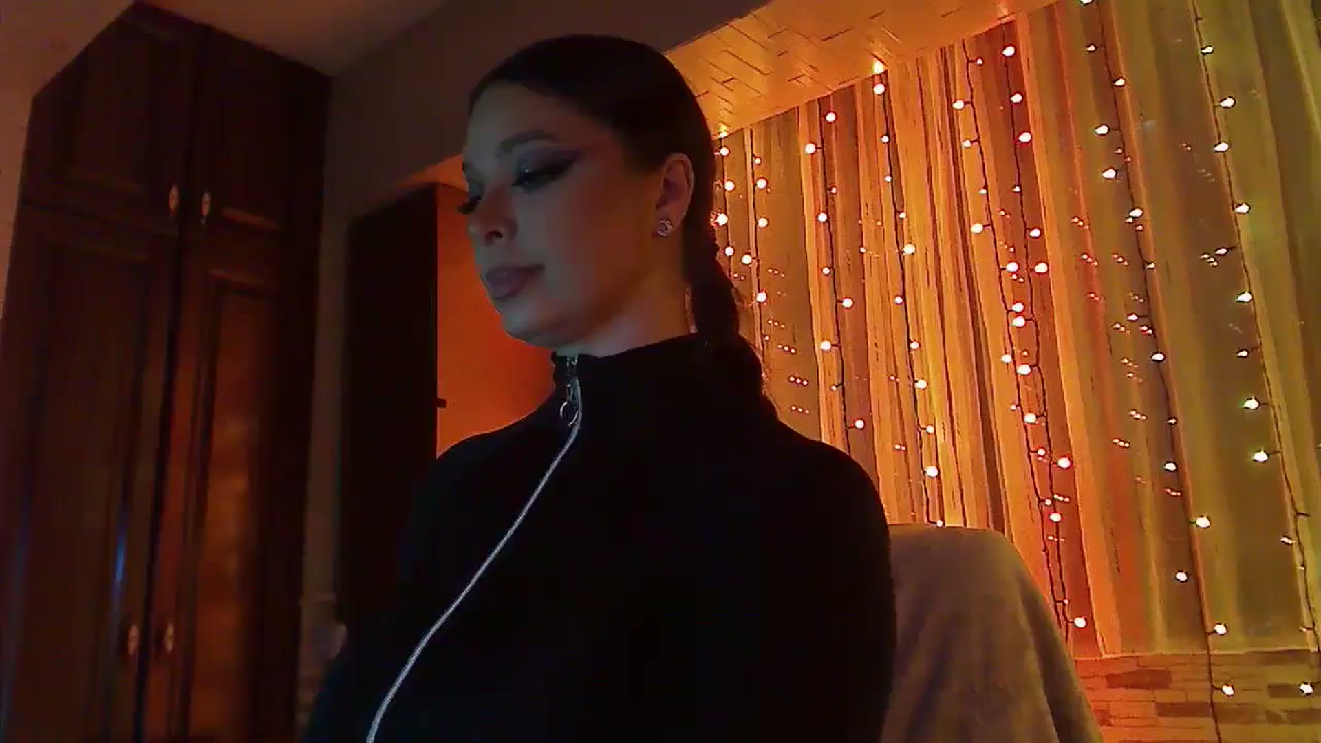 Gallery image thumbnail from No_bo_dy's myfreecams stream on, 01/26/2026, 03:45 image 20 of 20