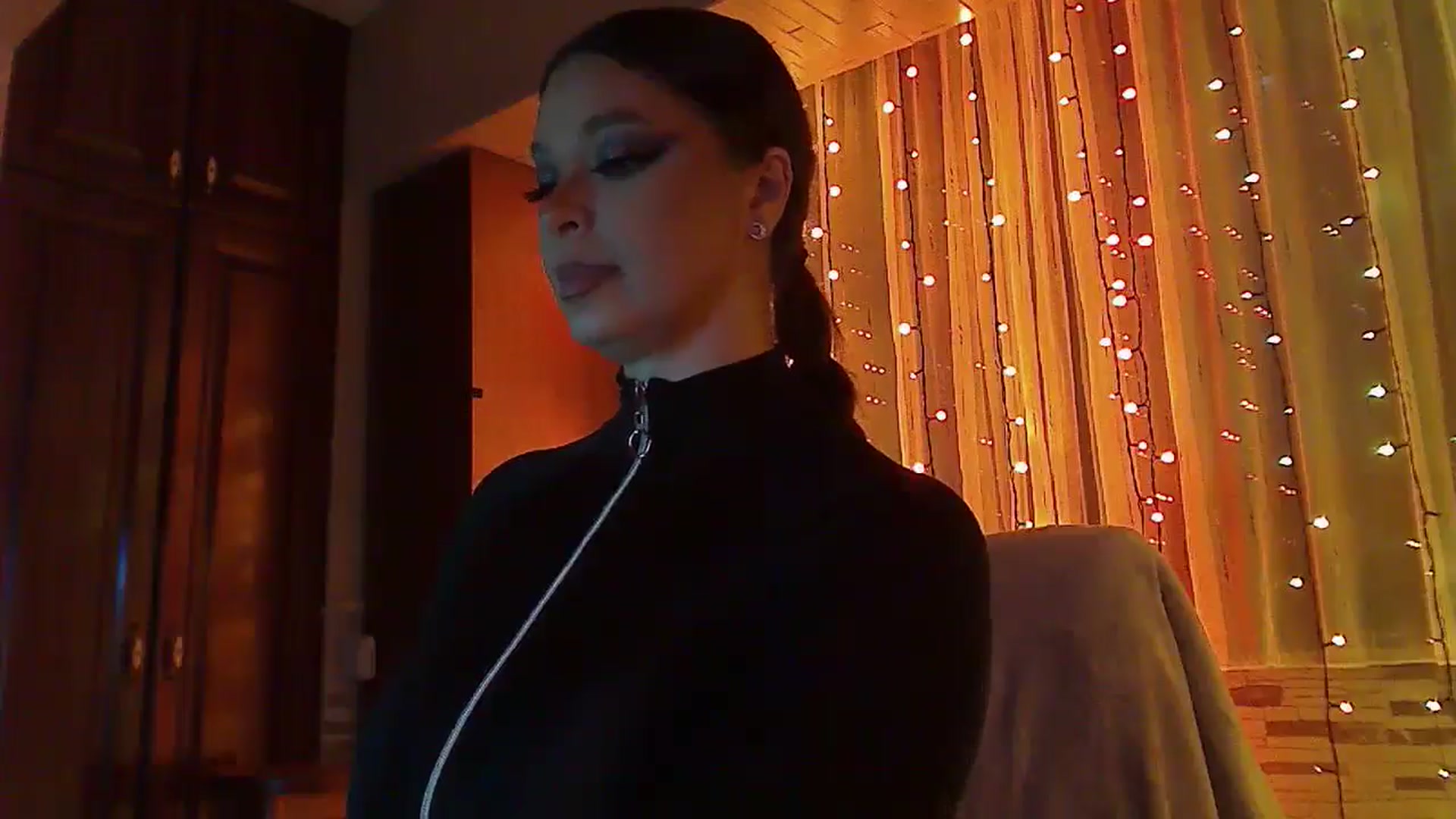 Gallery image thumbnail from No_bo_dy's myfreecams stream on, 01/26/2026, 03:45 image 2 of 20