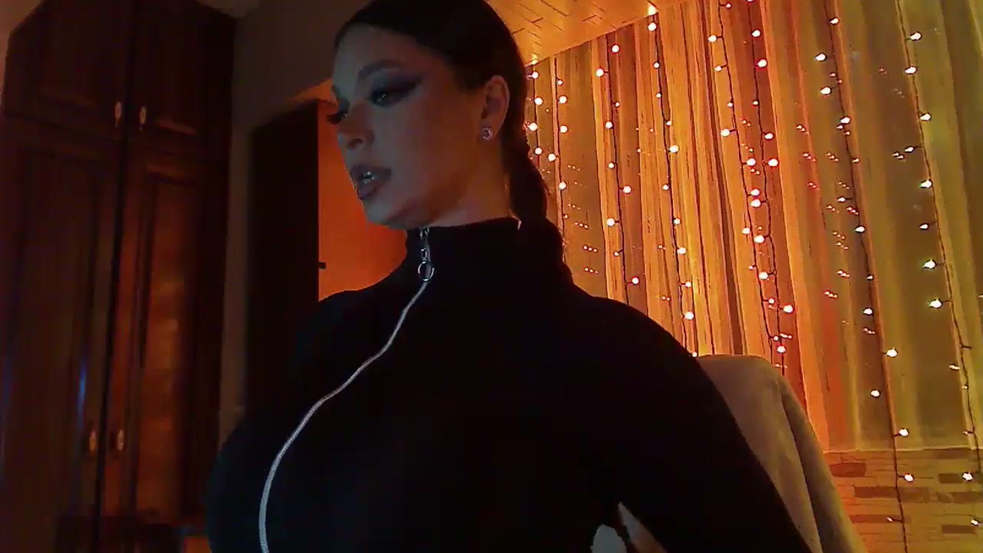 Gallery image thumbnail from No_bo_dy's myfreecams stream on, 01/26/2026, 03:45 image 5 of 20