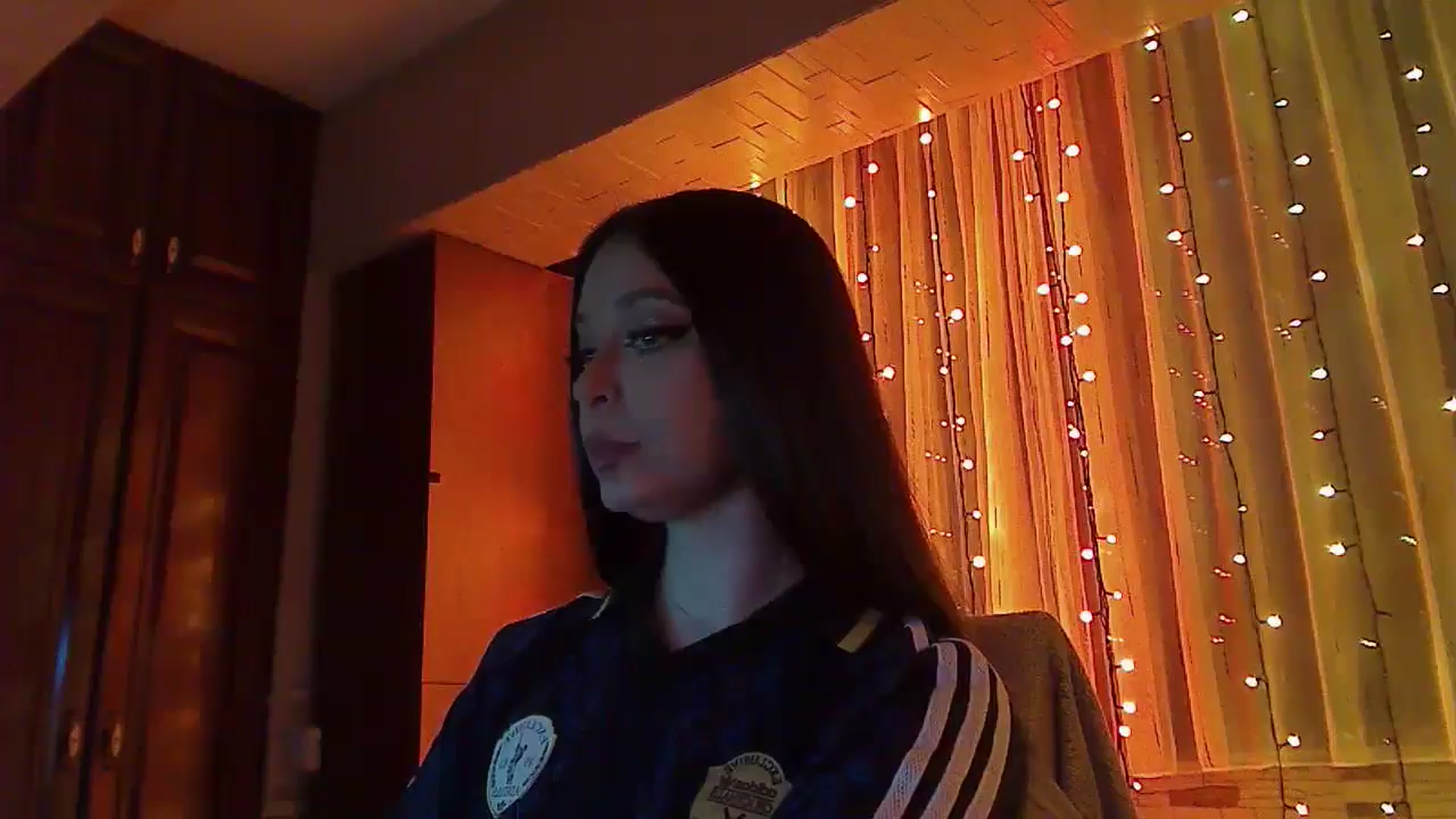 Gallery image thumbnail from No_bo_dy's myfreecams stream on, 02/07/2026, 01:44 image 18 of 20