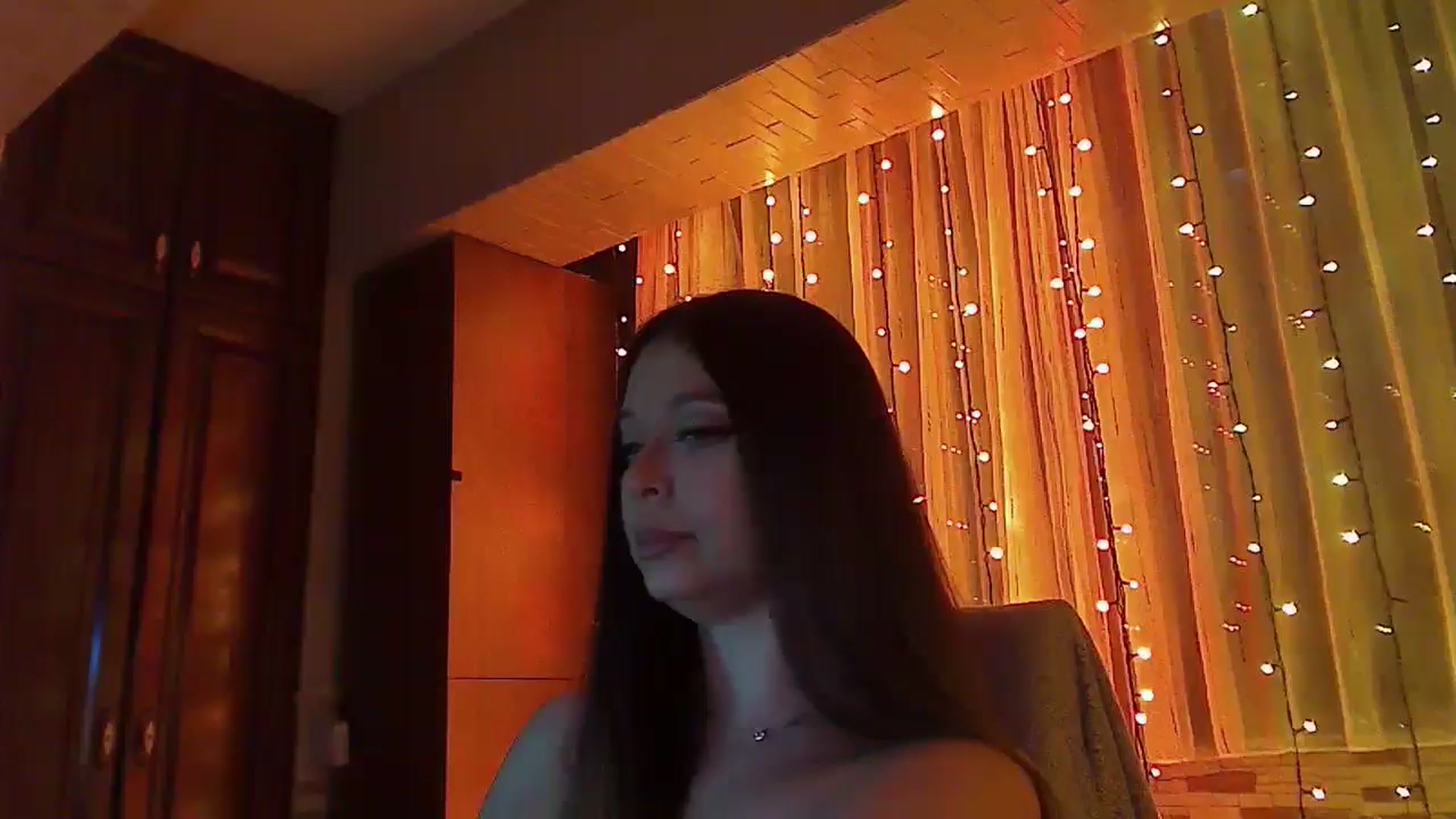 Gallery image thumbnail from No_bo_dy's myfreecams stream on, 02/07/2026, 04:01 image 3 of 20