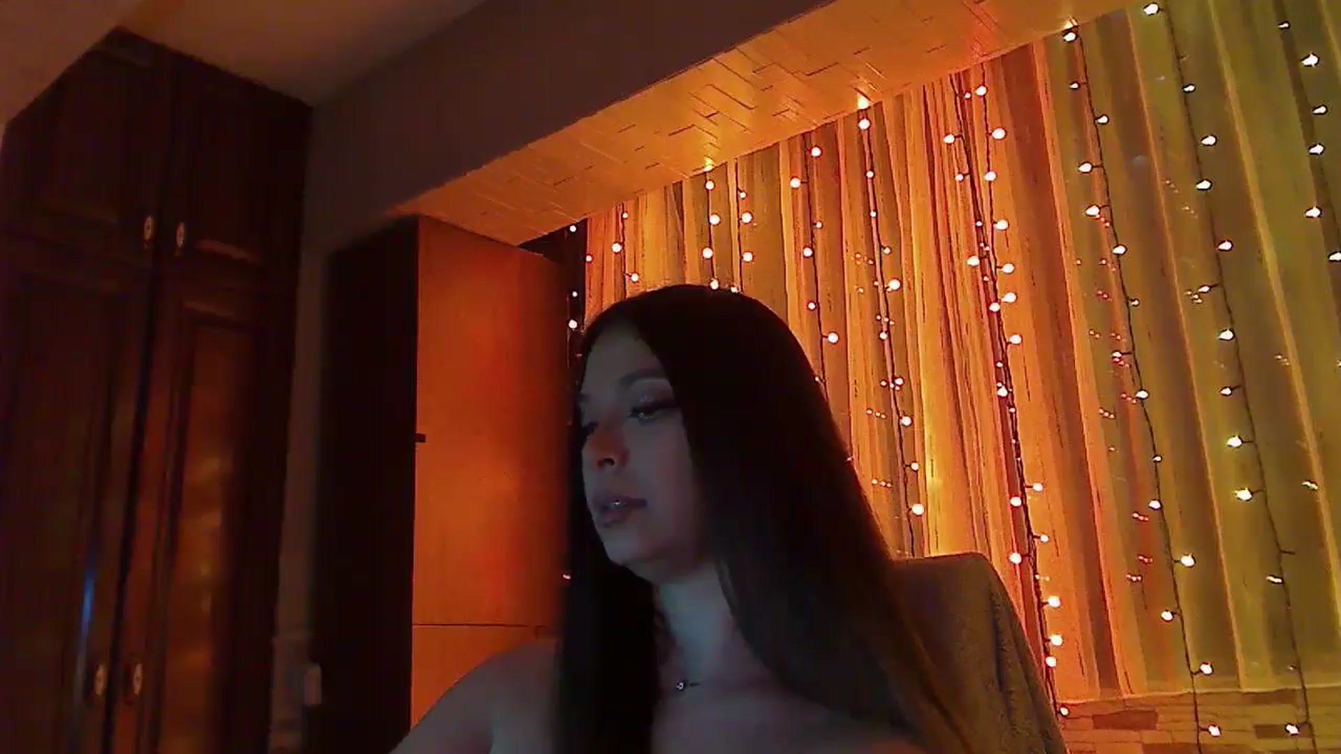 Gallery image thumbnail from No_bo_dy's myfreecams stream on, 02/07/2026, 04:01 image 15 of 20