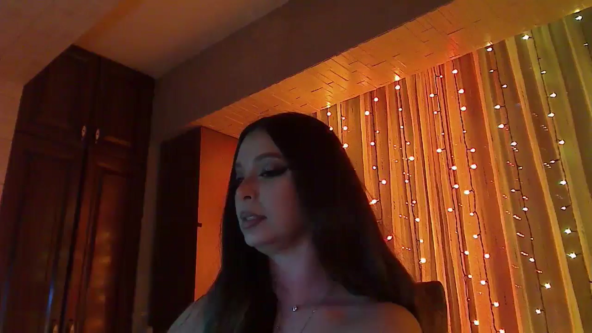 Gallery image thumbnail from No_bo_dy's myfreecams stream on, 02/08/2026, 04:17 image 1 of 20