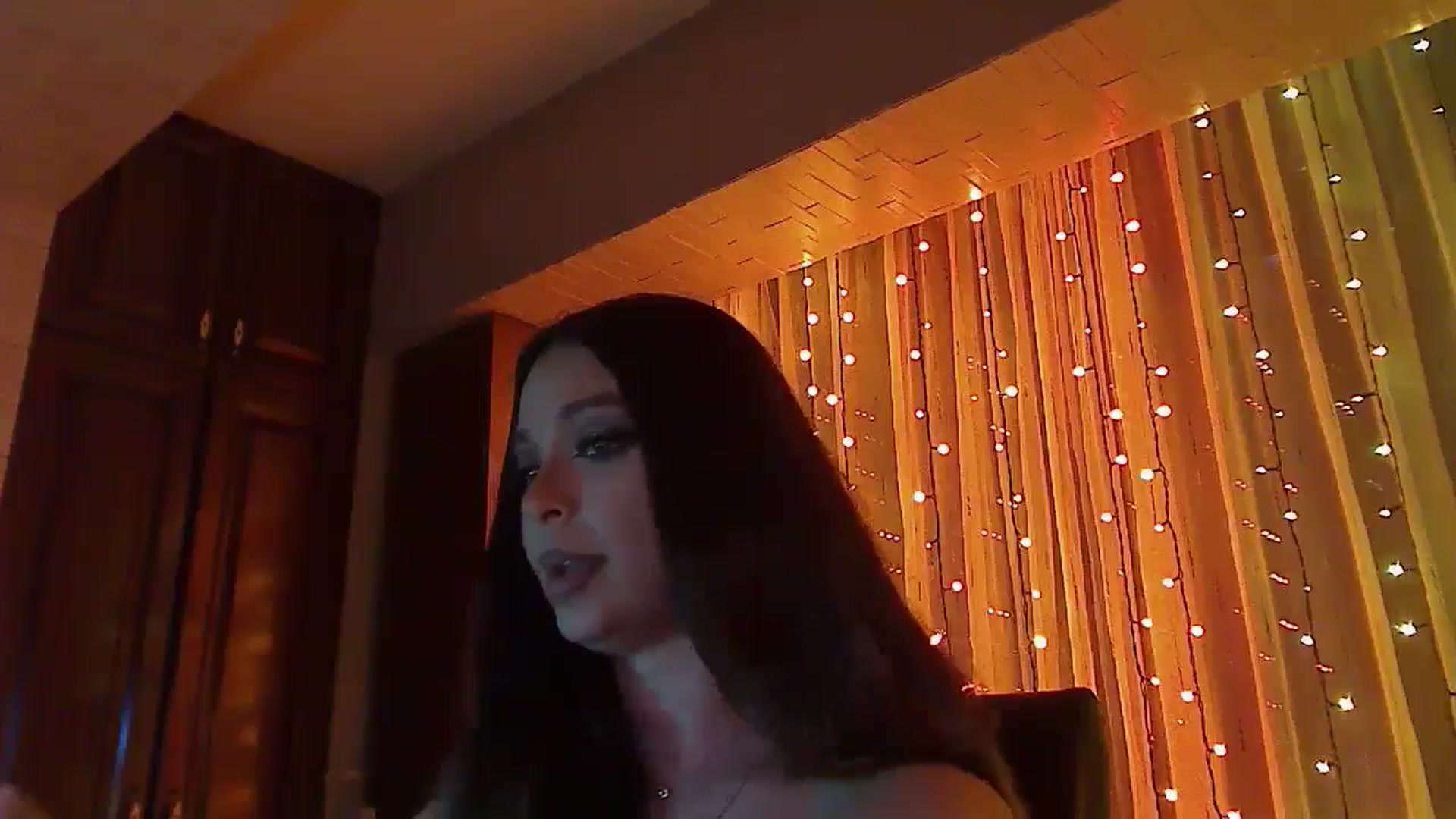 Gallery image thumbnail from No_bo_dy's myfreecams stream on, 02/08/2026, 04:17 image 12 of 20