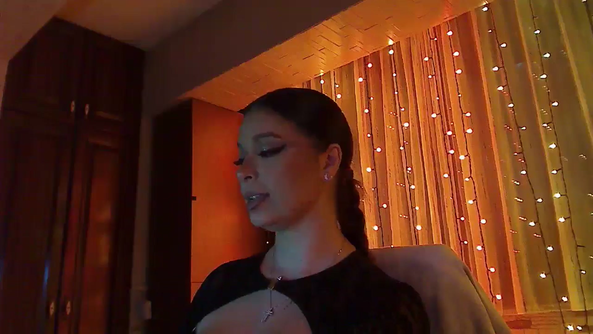 Gallery image thumbnail from No_bo_dy's myfreecams stream on, 02/09/2026, 03:47 image 7 of 20