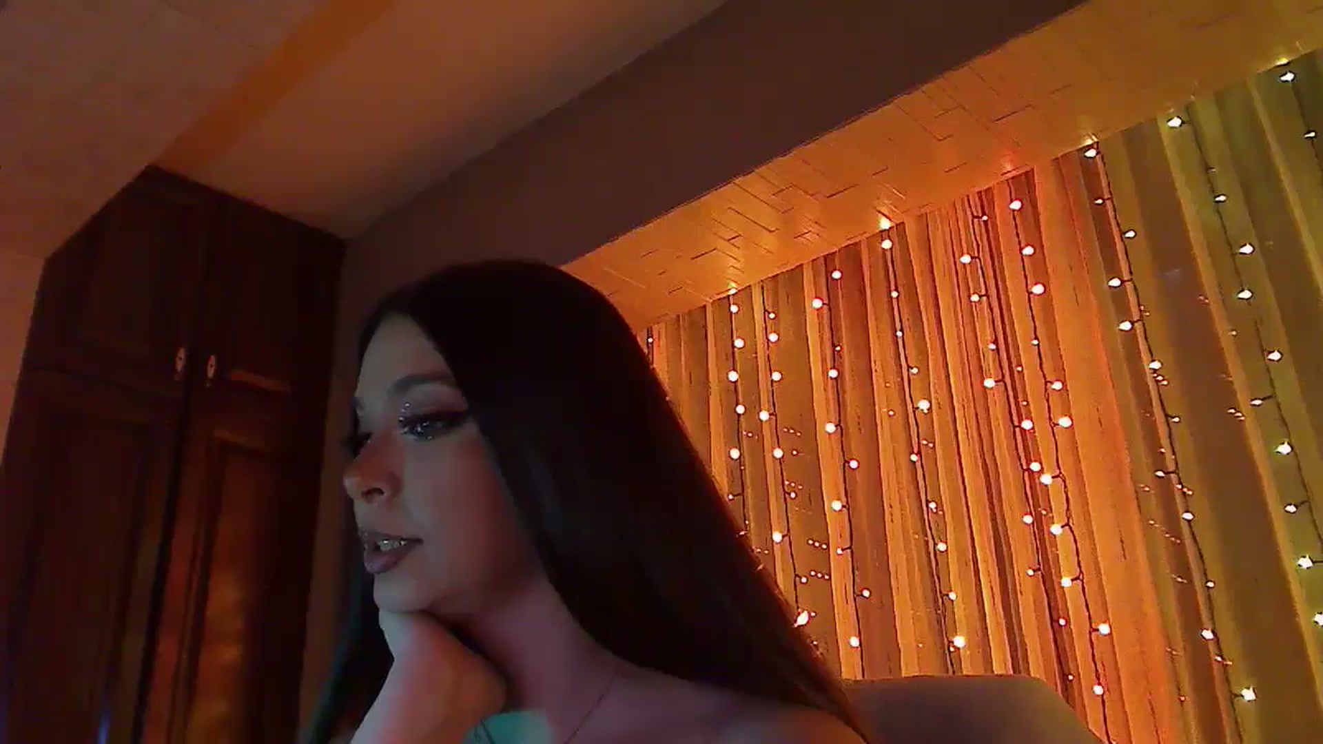 Gallery image thumbnail from No_bo_dy's myfreecams stream on, 02/14/2026, 03:59 image 19 of 20