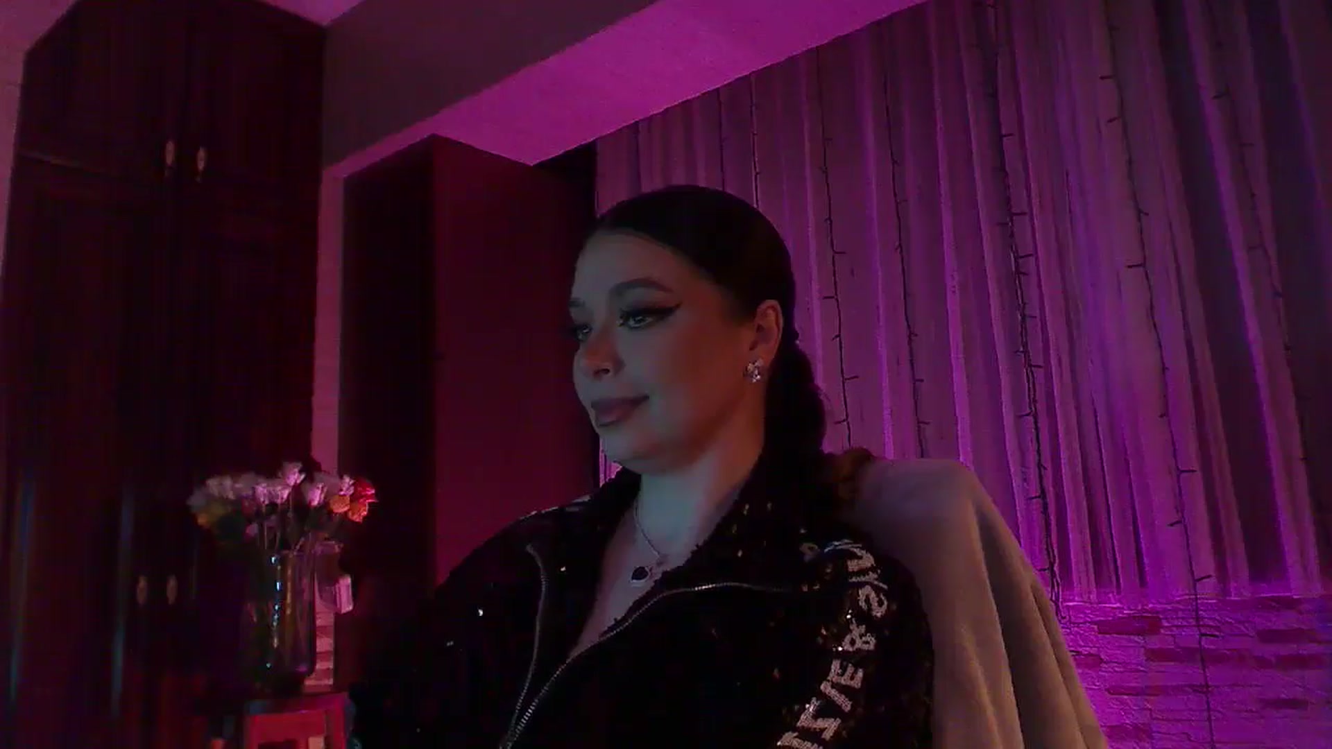 Gallery image thumbnail from No_bo_dy's myfreecams stream on, 02/28/2026, 24:37 image 11 of 20