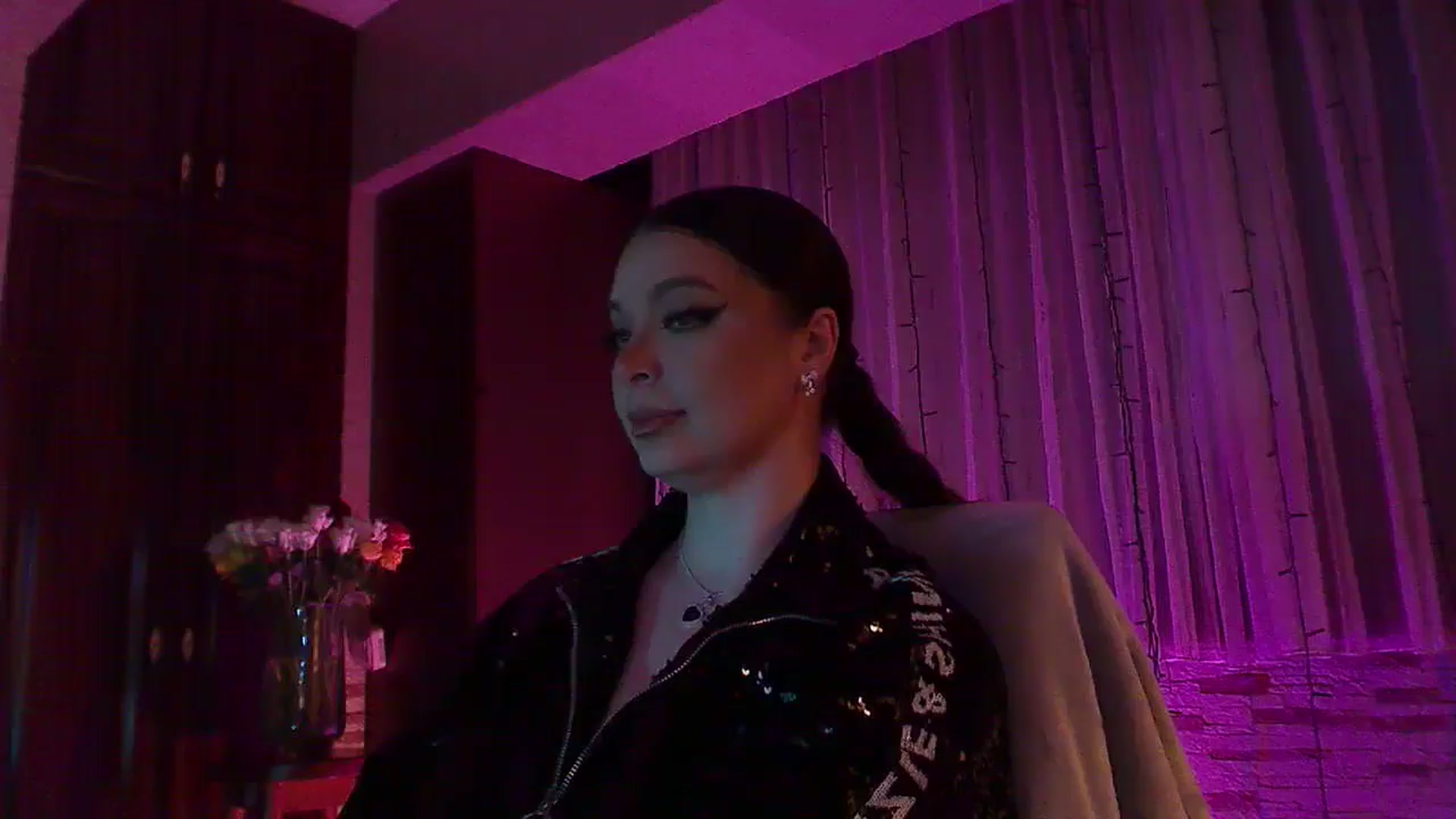 Gallery image thumbnail from No_bo_dy's myfreecams stream on, 02/28/2026, 24:37 image 1 of 20