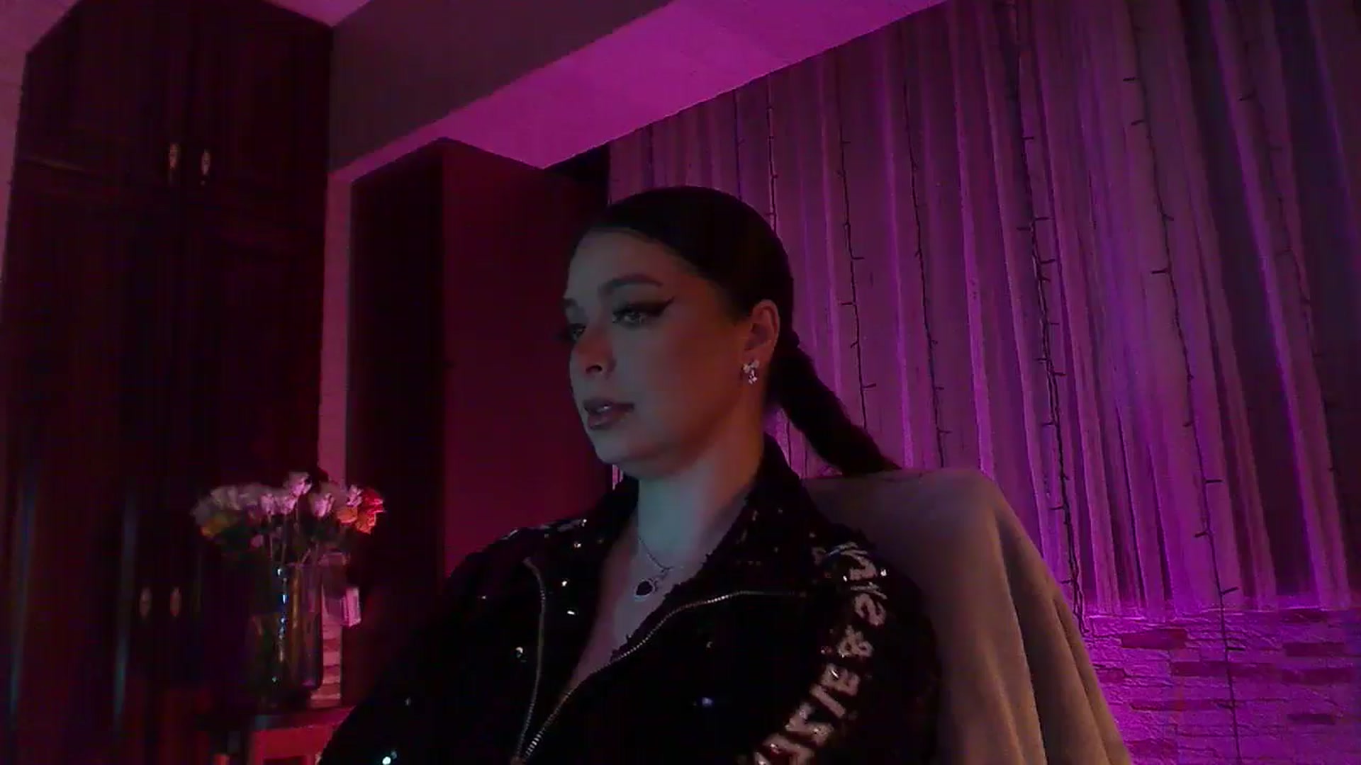 Gallery image thumbnail from No_bo_dy's myfreecams stream on, 02/28/2026, 24:37 image 8 of 20
