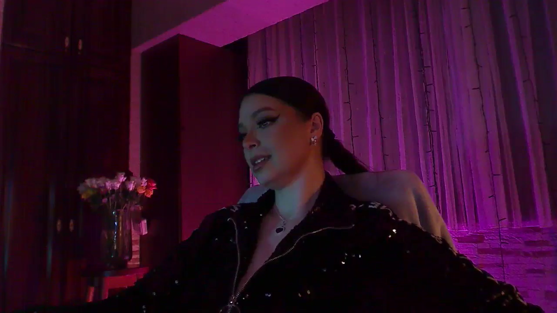Gallery image thumbnail from No_bo_dy's myfreecams stream on, 02/28/2026, 02:20 image 15 of 20