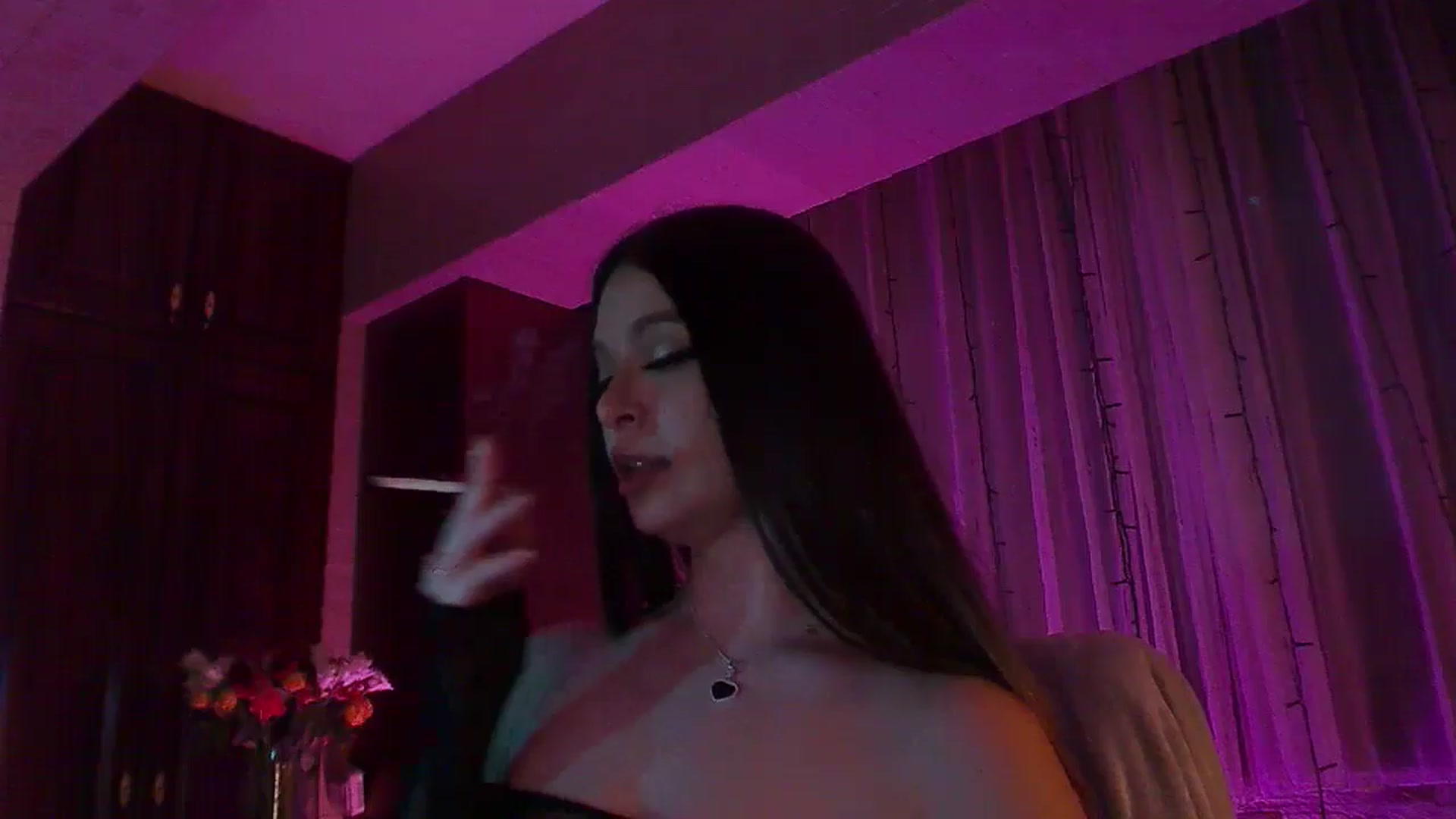 Gallery image thumbnail from No_bo_dy's myfreecams stream on, 03/01/2026, 04:07 image 19 of 20