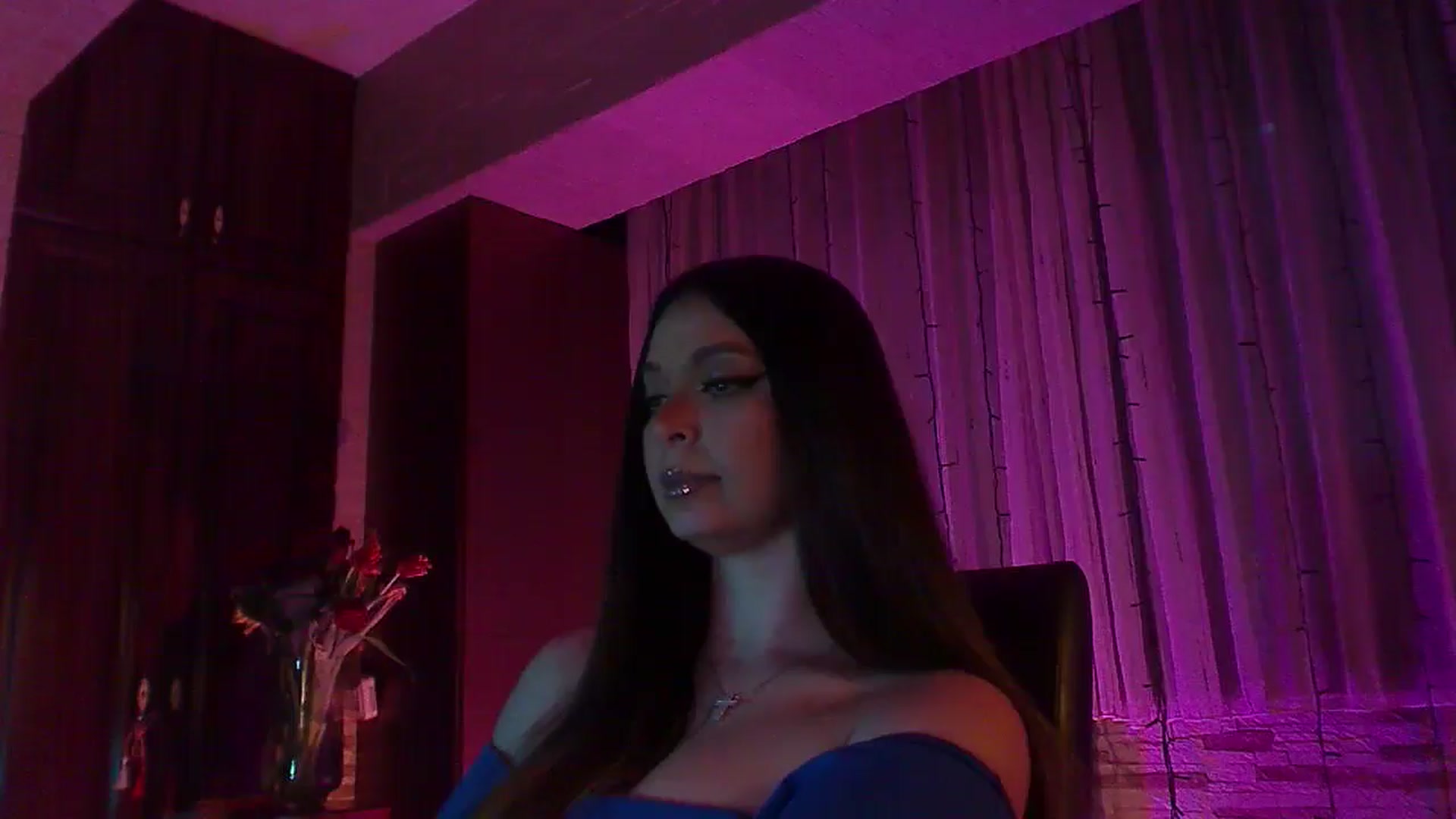 Gallery image thumbnail from No_bo_dy's myfreecams stream on, 03/07/2026, 02:52 image 6 of 20