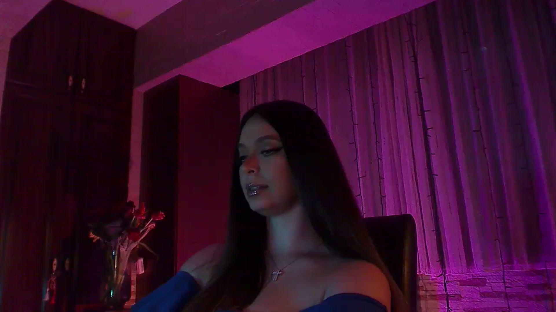 Gallery image thumbnail from No_bo_dy's myfreecams stream on, 03/07/2026, 02:52 image 8 of 20